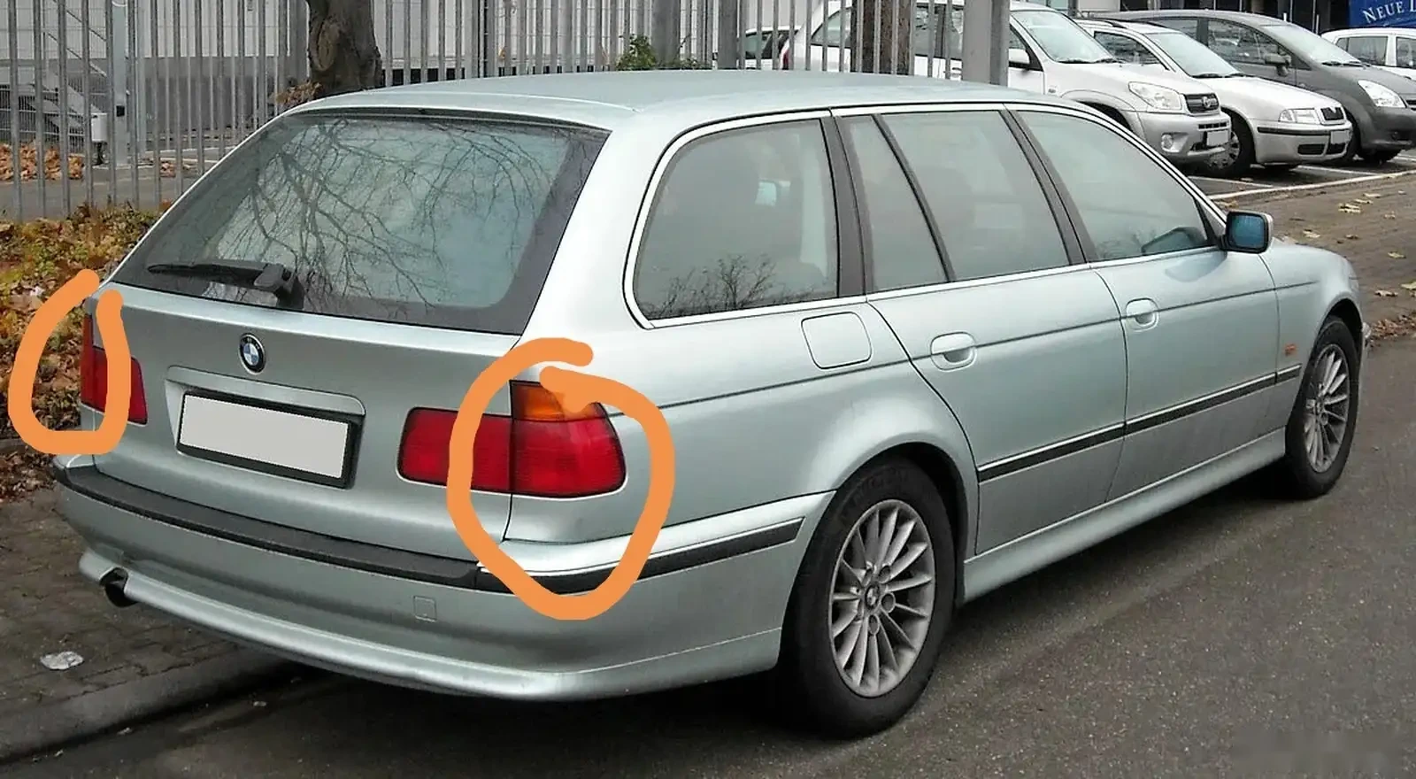 Задний стоп фонарь от BMW — фото 5