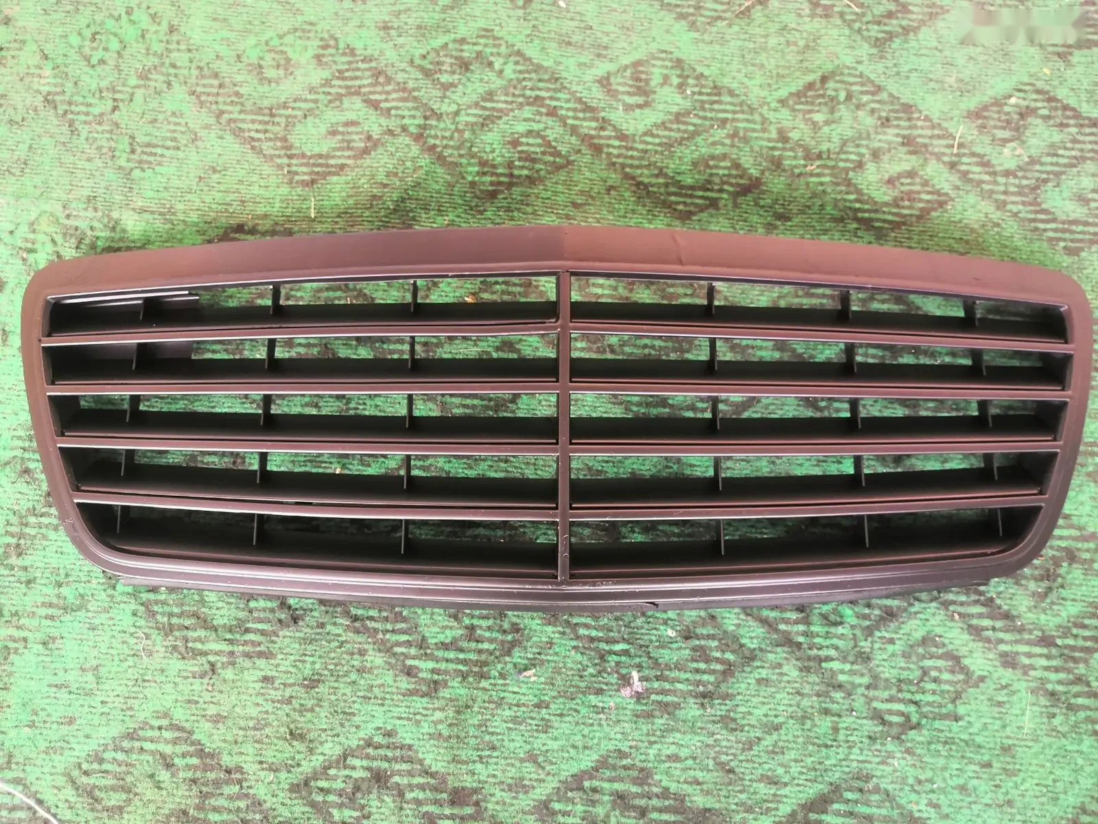 Облицовка от Mercedes Benz W210 — фото 4