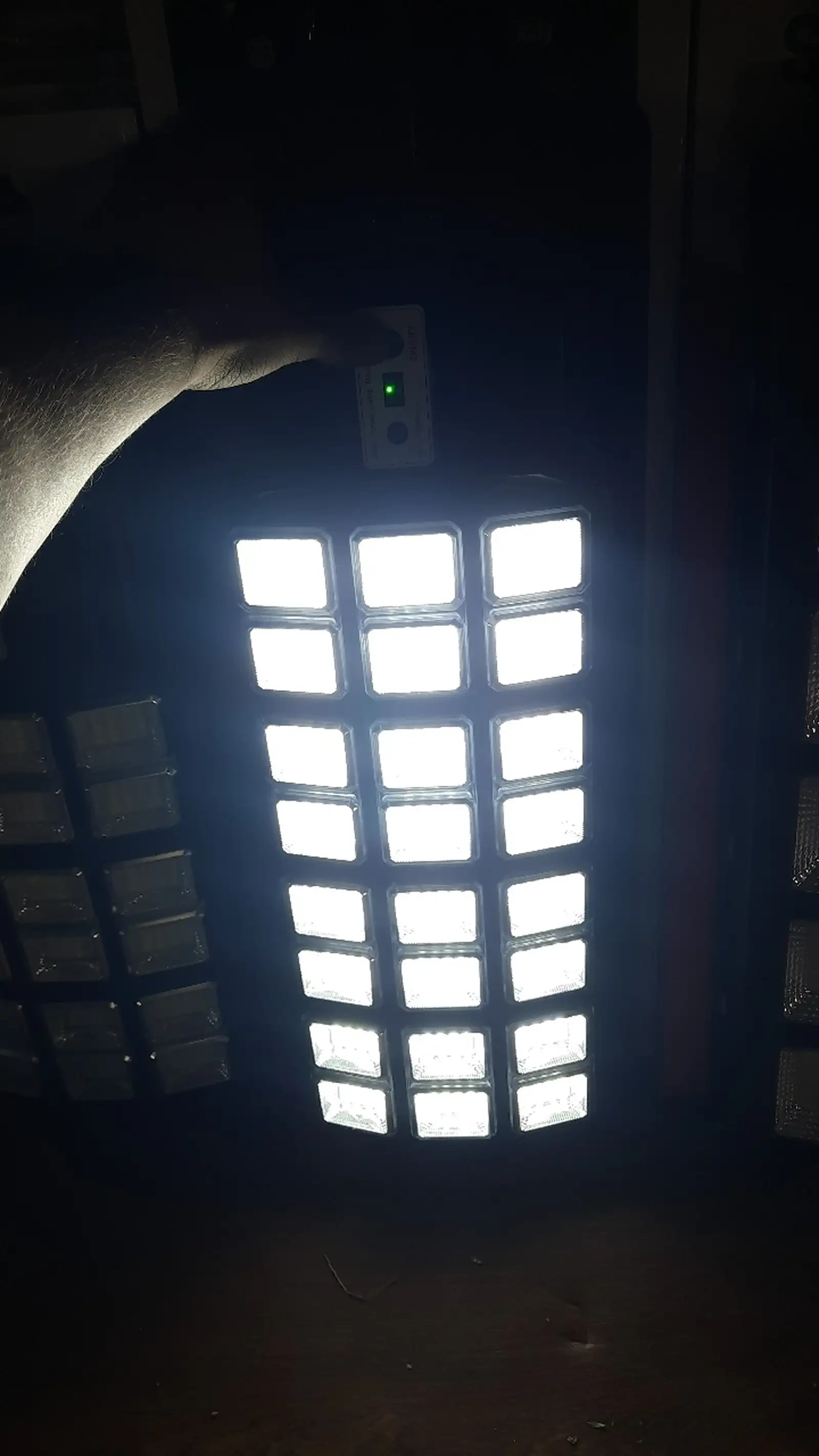 Солнечный прожектор — фото 2