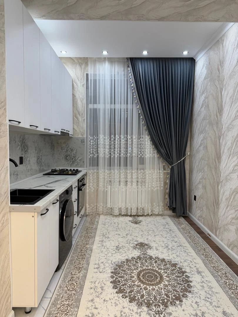 3-к квартира, 12 этаж, 88 м², Фирдавси