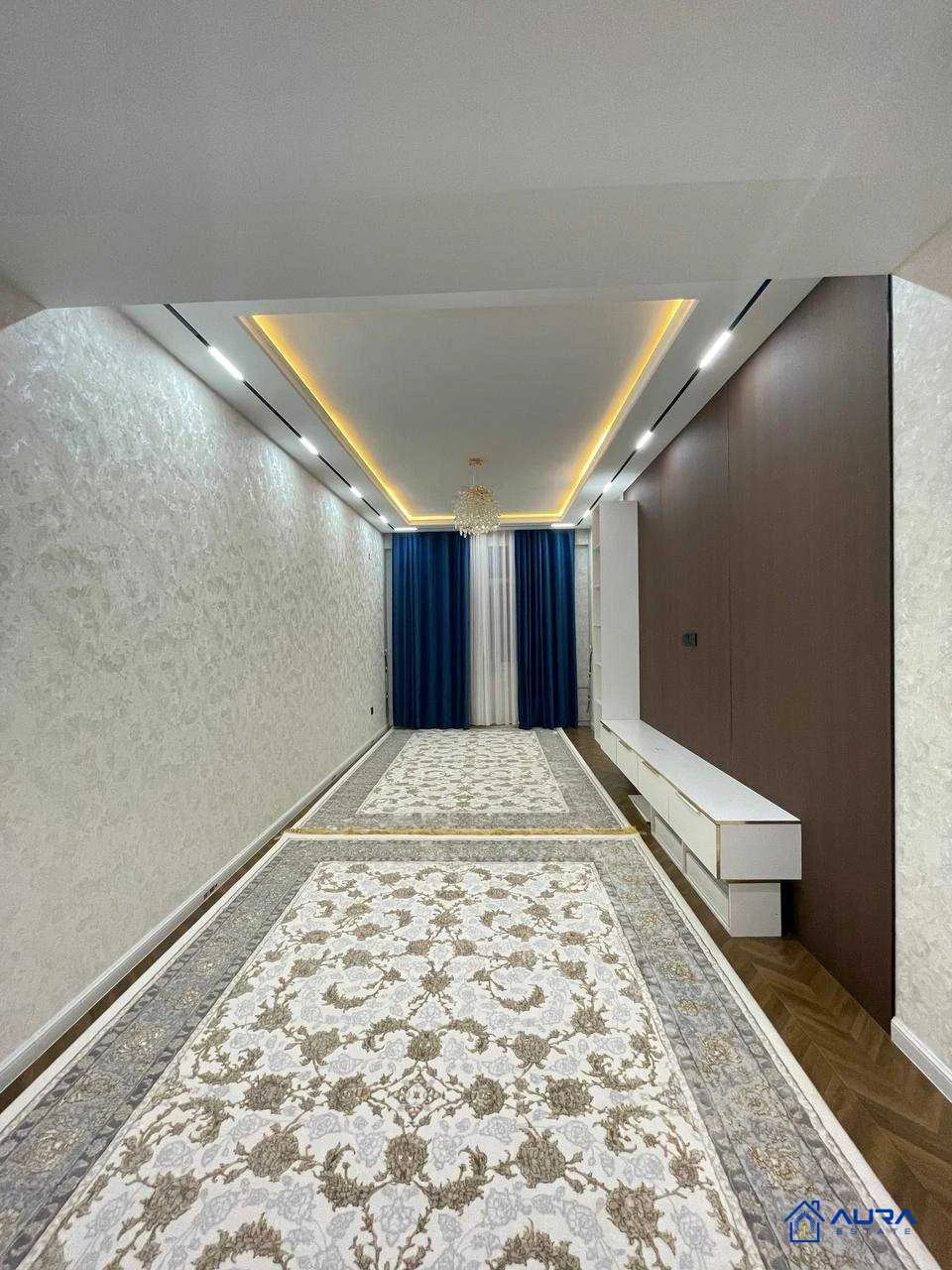 3-к квартира, 8 этаж, 85 м², И Сомони