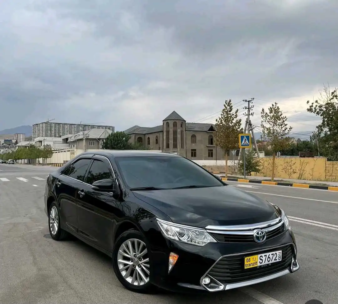 Toyota Camry 2015 — фото 16