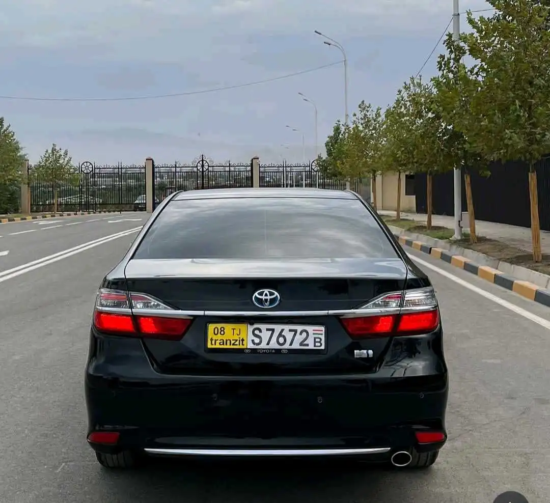 Toyota Camry 2015 — фото 14