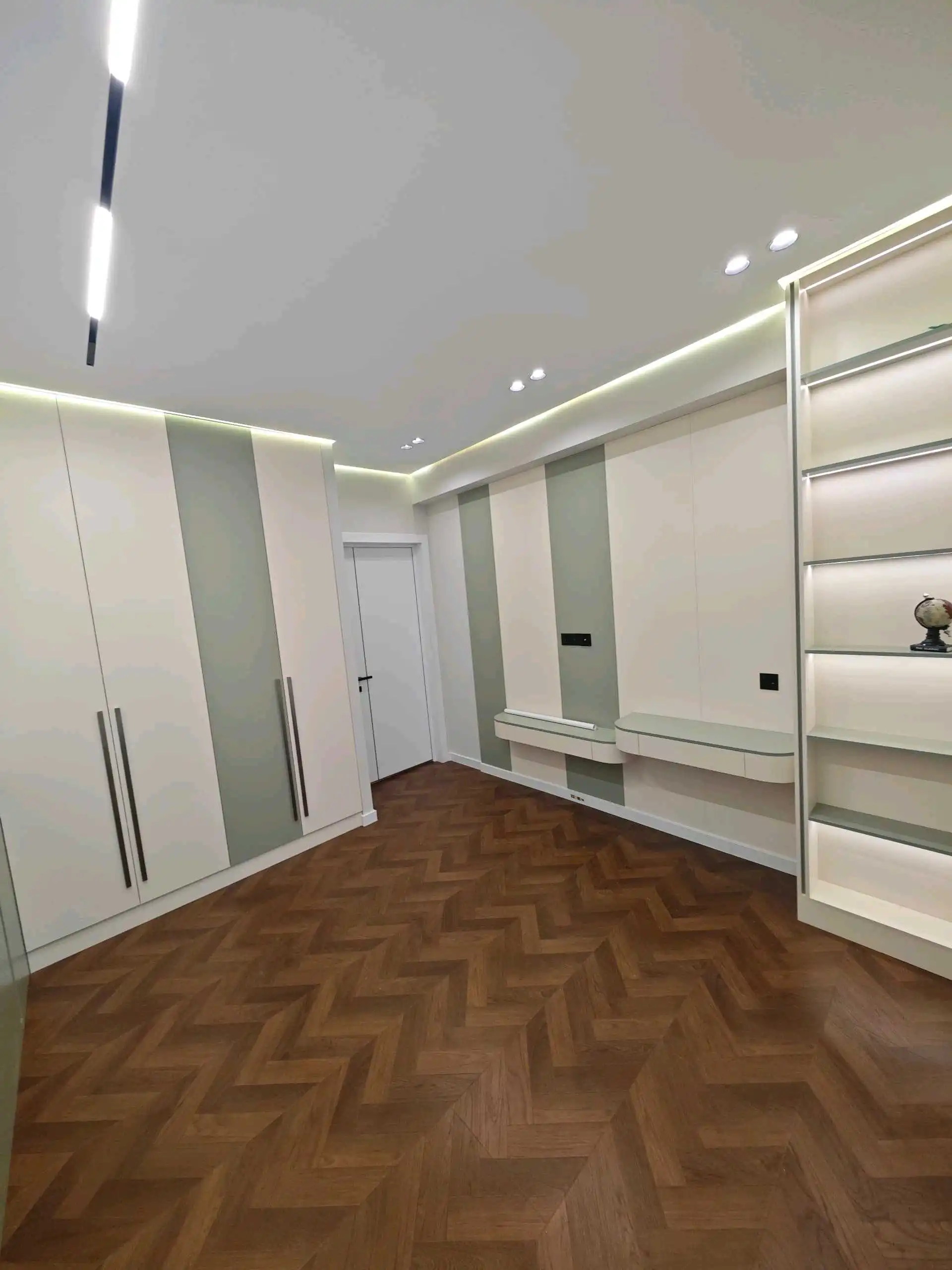 3-к квартира, 9 этаж, 106 м², 33 мкр Пшти лицеи Умари Хаем — фото 7
