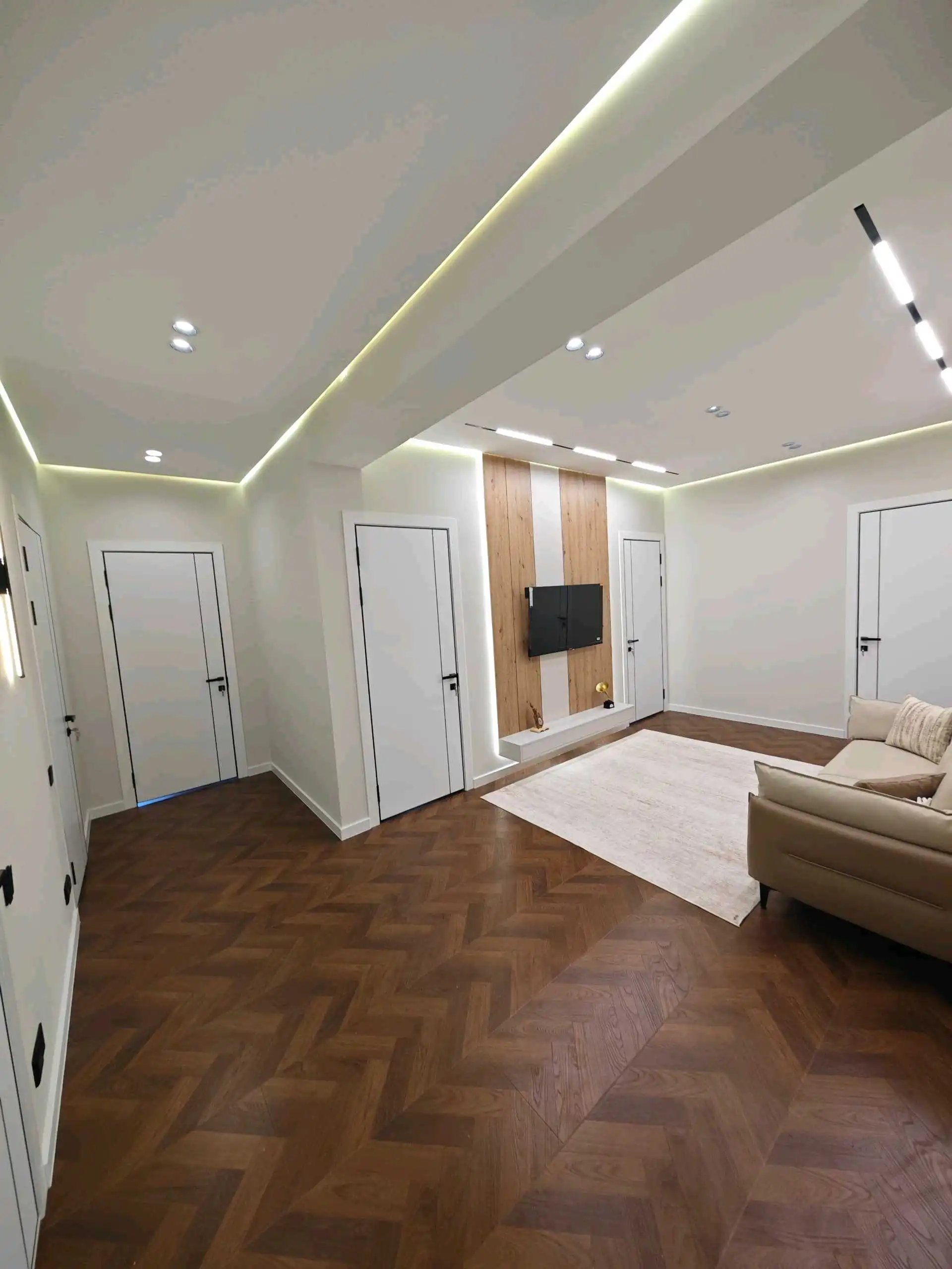 3-к квартира, 9 этаж, 106 м², 33 мкр Пшти лицеи Умари Хаем — фото 16