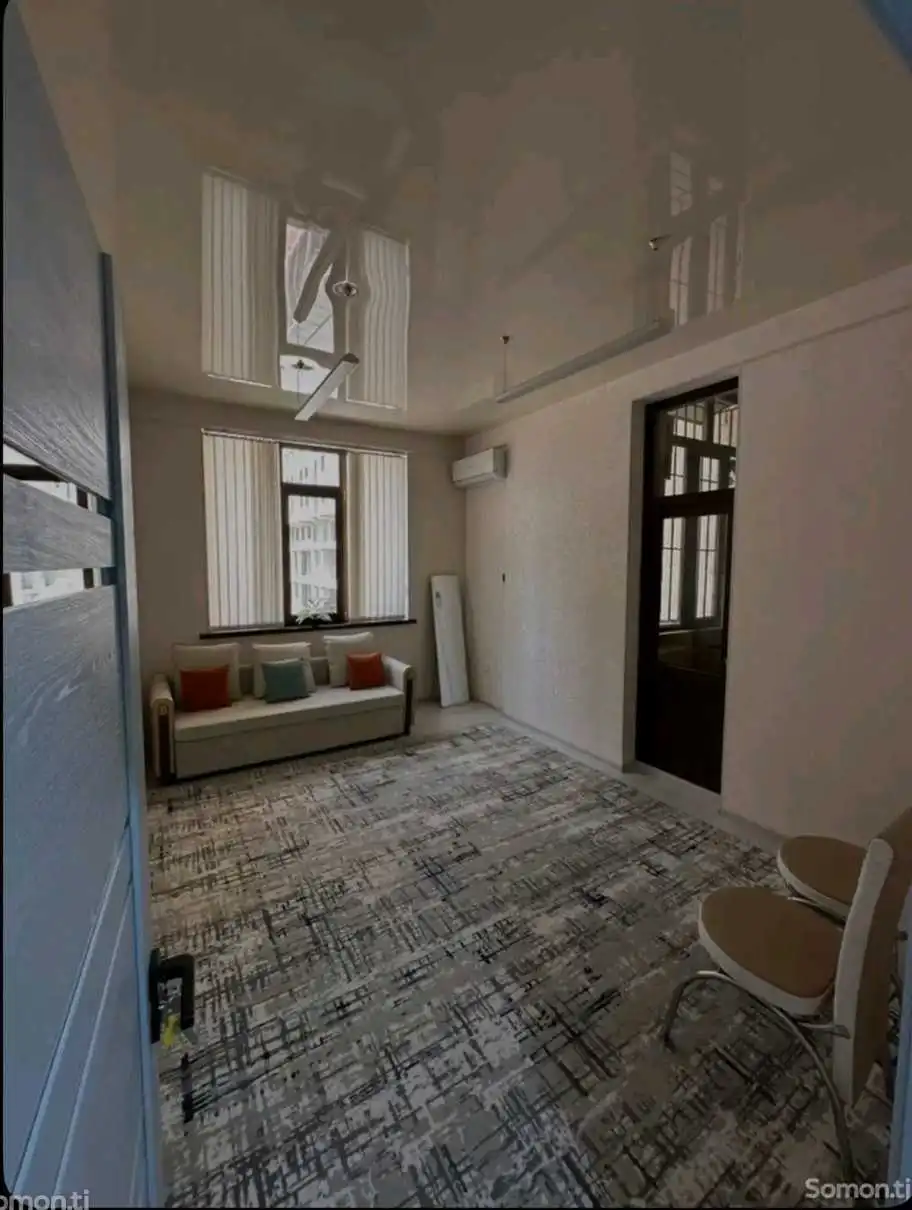 2-к квартира, 2 этаж, 71 м², Кооператор — фото 5