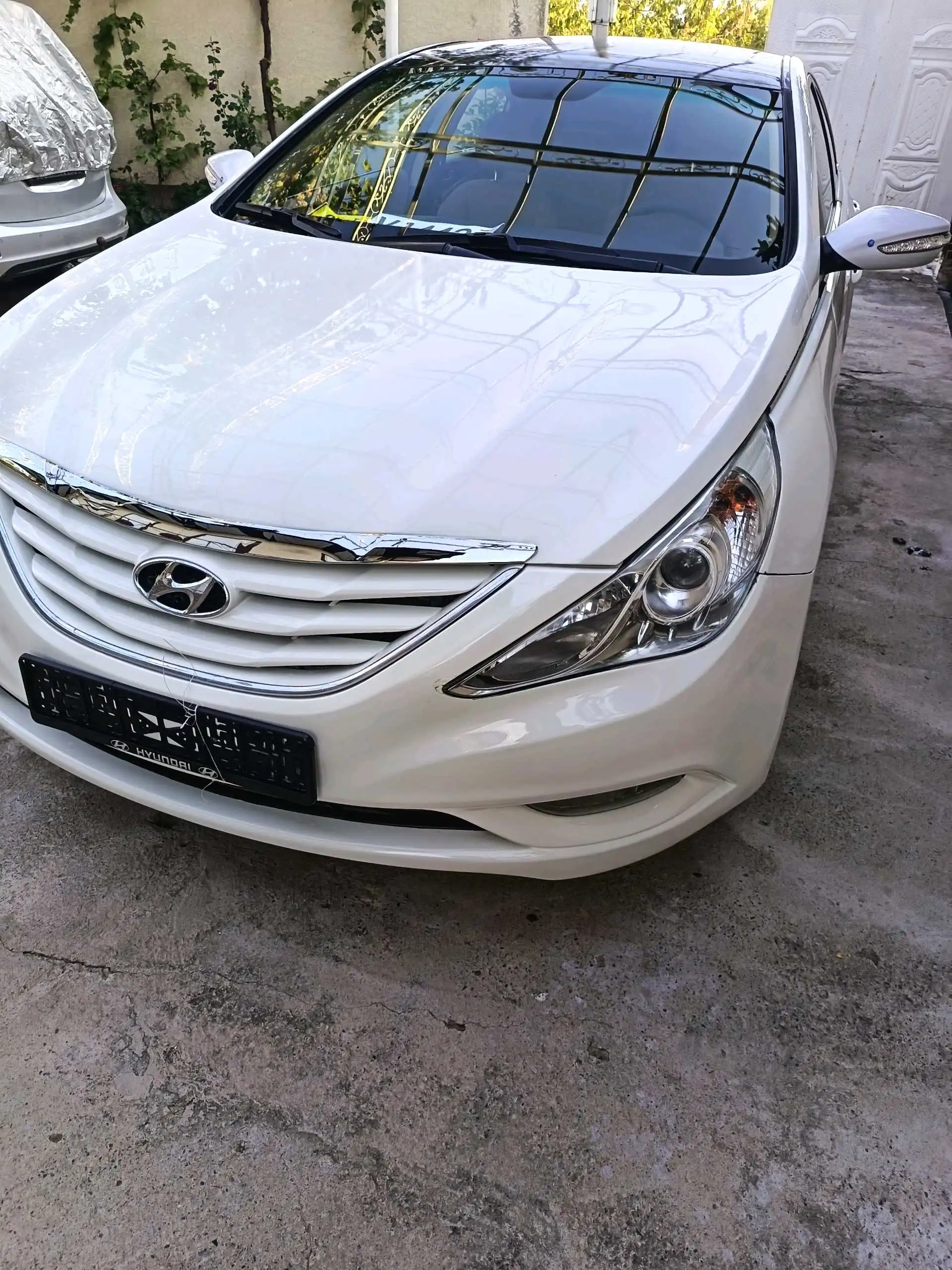 Hyundai Sonata 2010 — фото 17