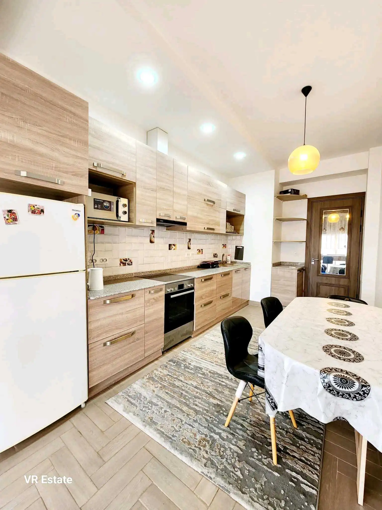 3-к квартира, 16 этаж, 127 м², Ватан — фото 7
