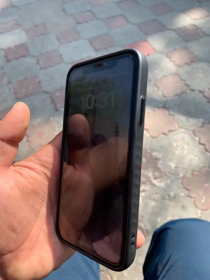 Apple IPhone 11 64 gb — фото 2