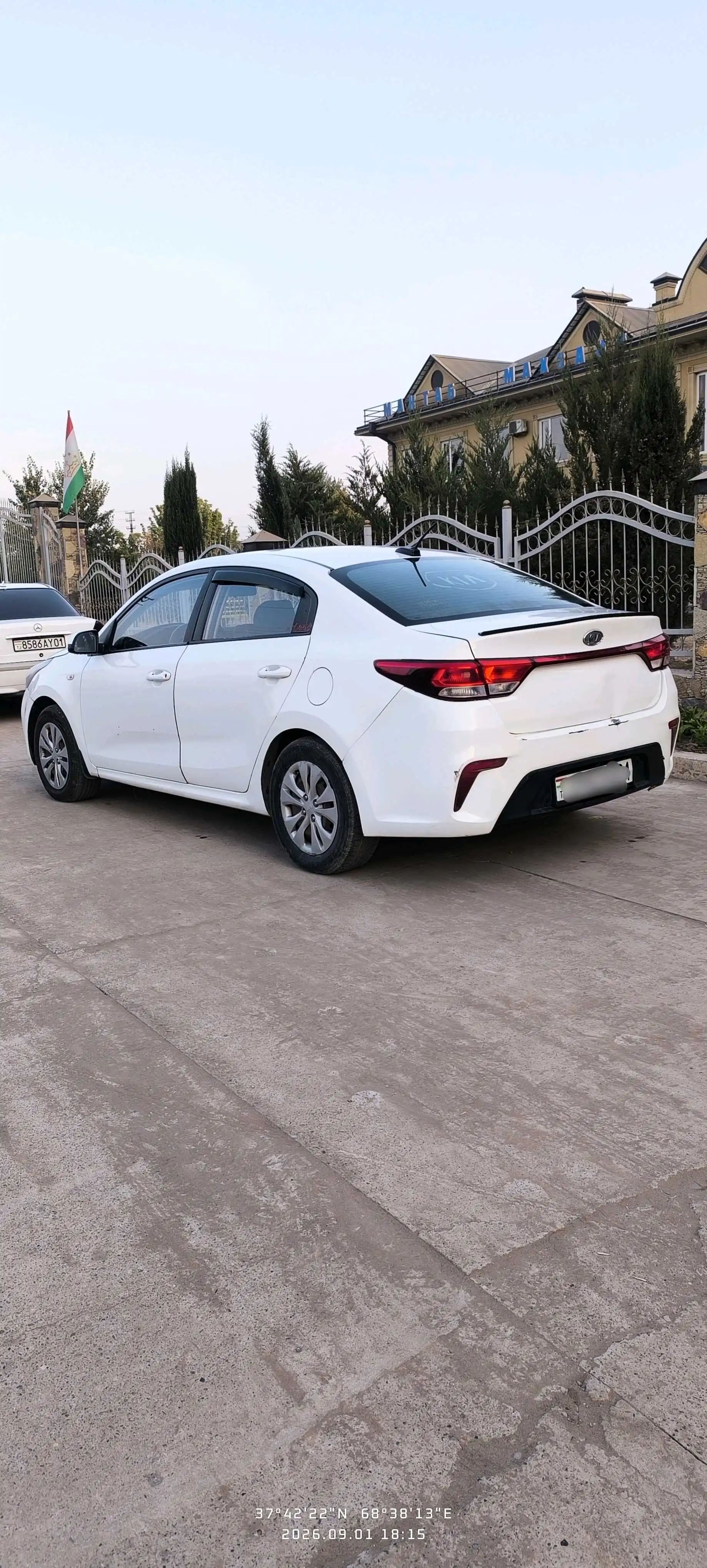Kia Rio 2017 — фото 6