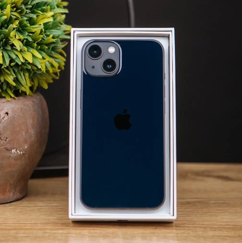 Apple IPhone 13 128 gb 128 gb