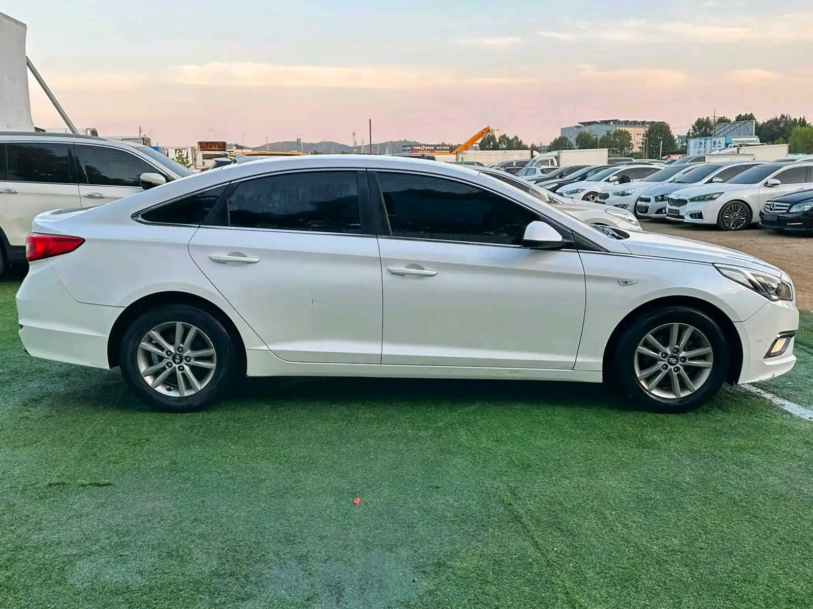 Hyundai Sonata 2014 — фото 12