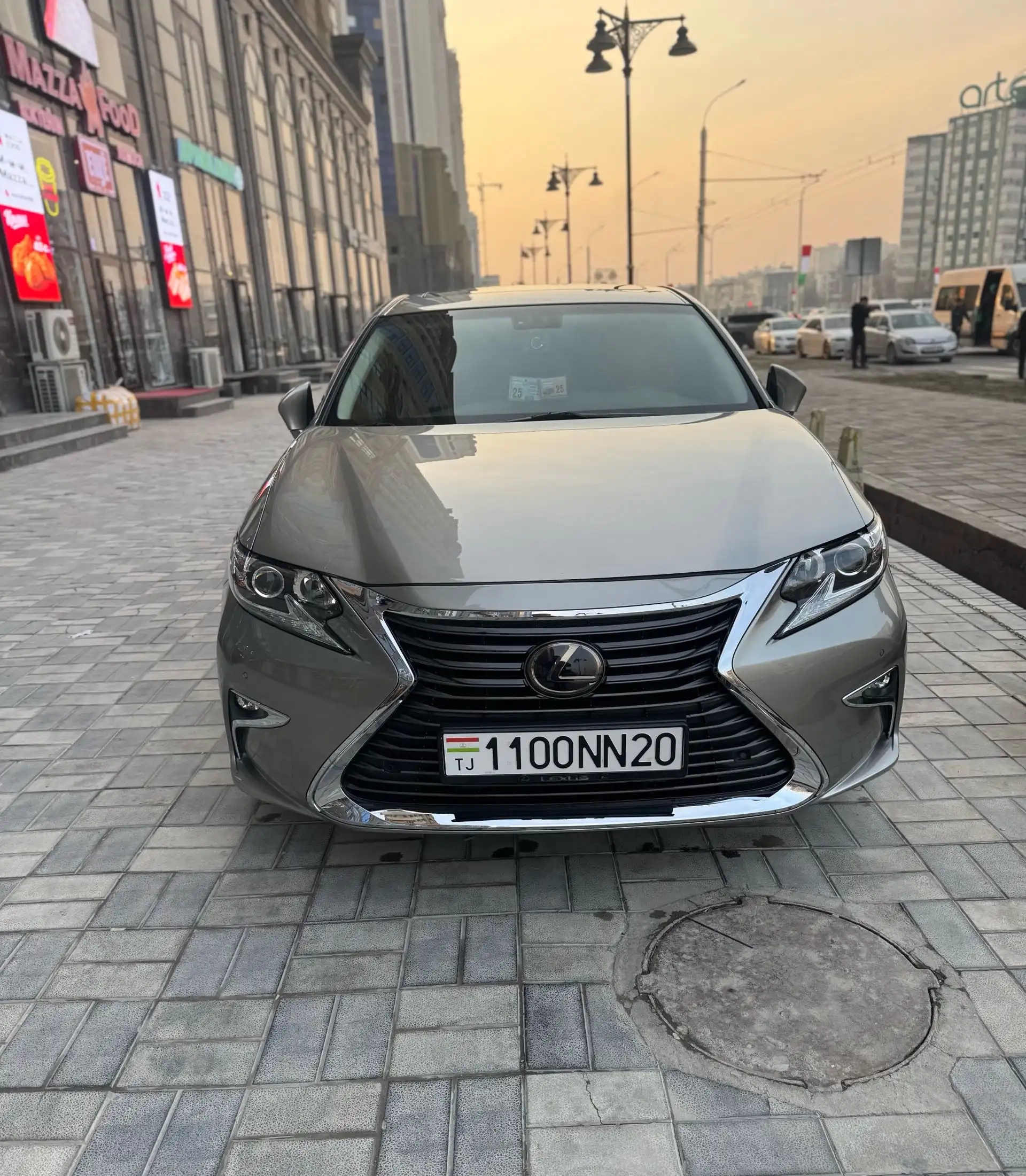Lexus Es series 2017