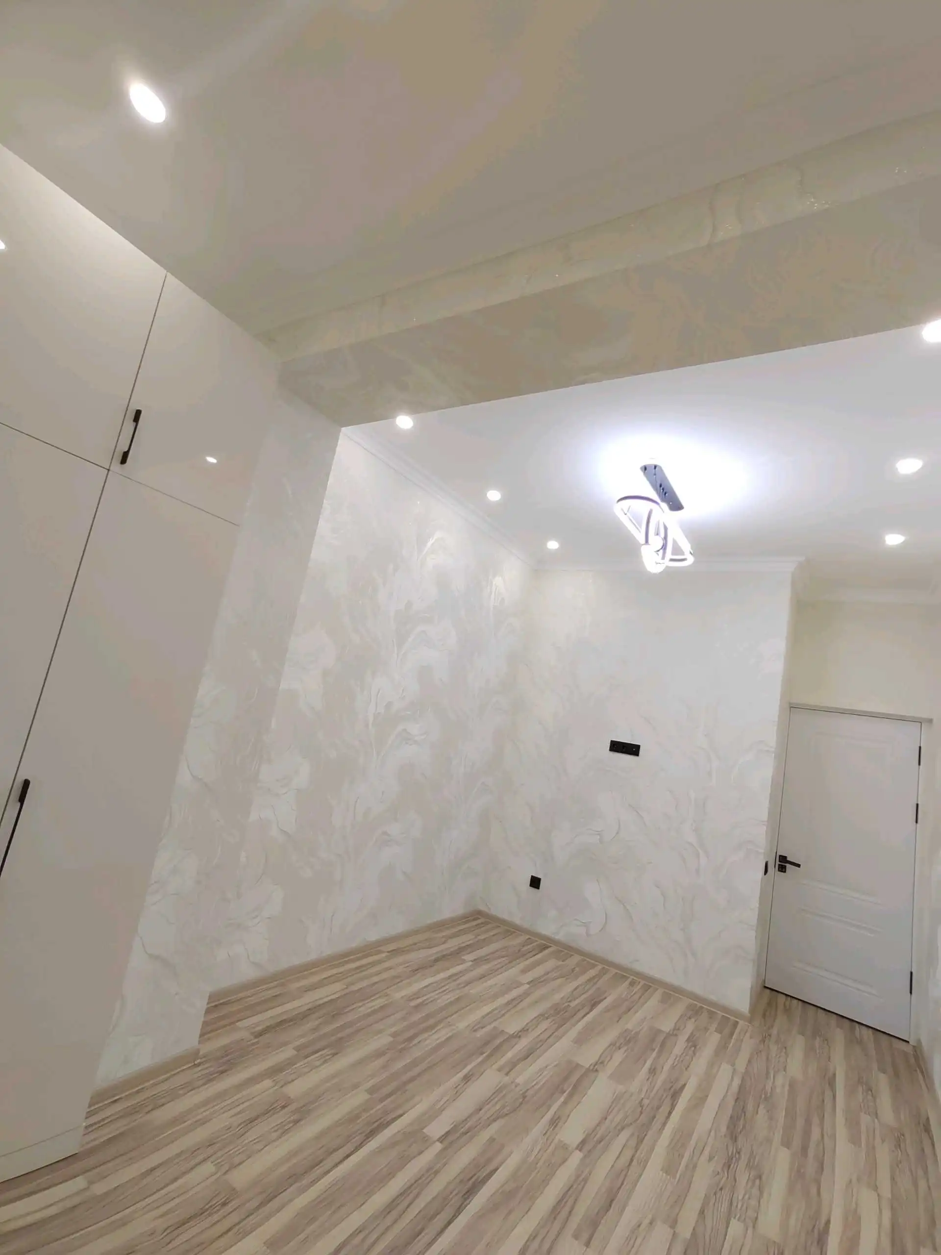 2-к квартира, 14 этаж, 43 м², Маладиёжний — фото 5