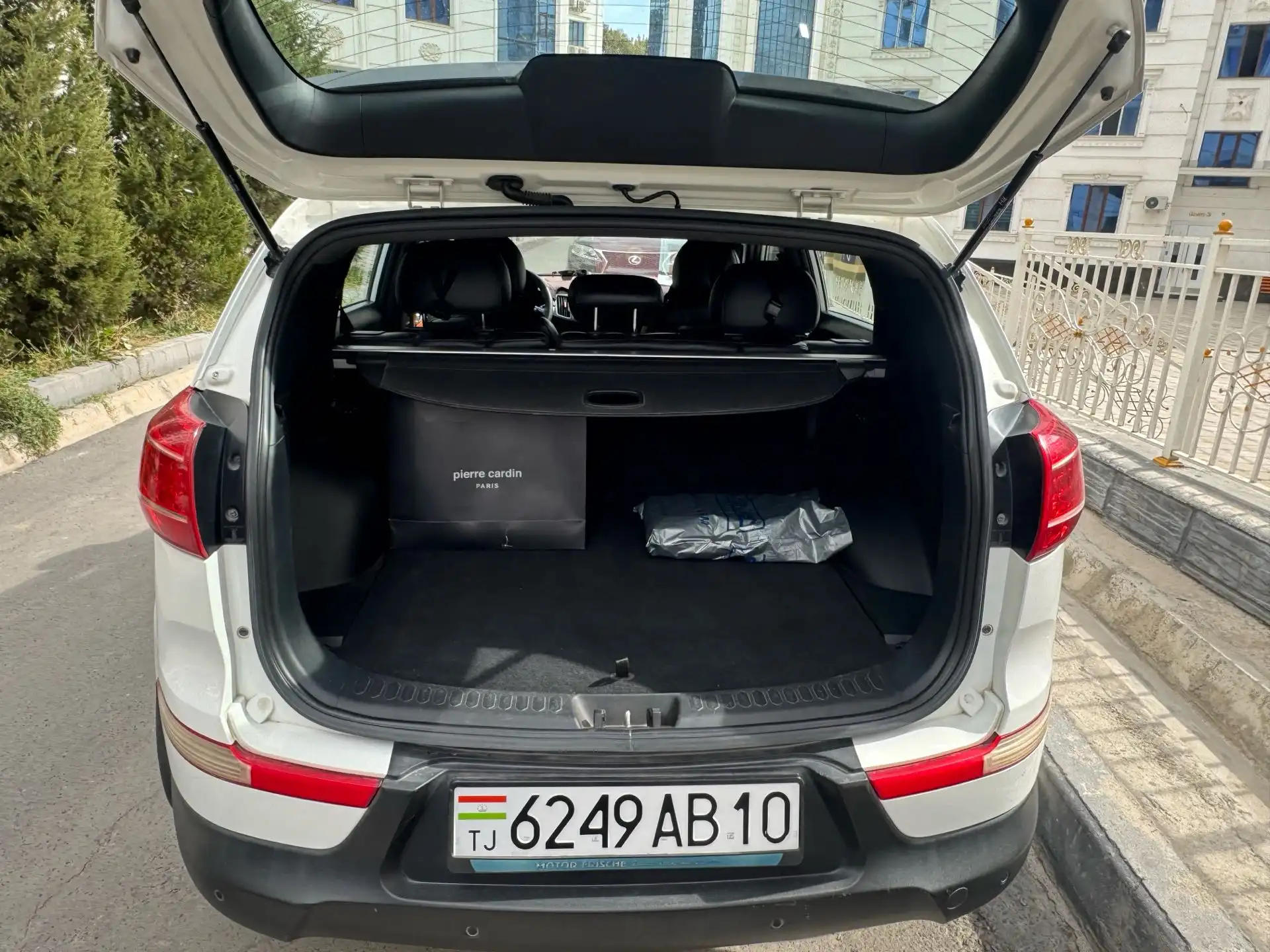 Kia Sportage 2012 — фото 4