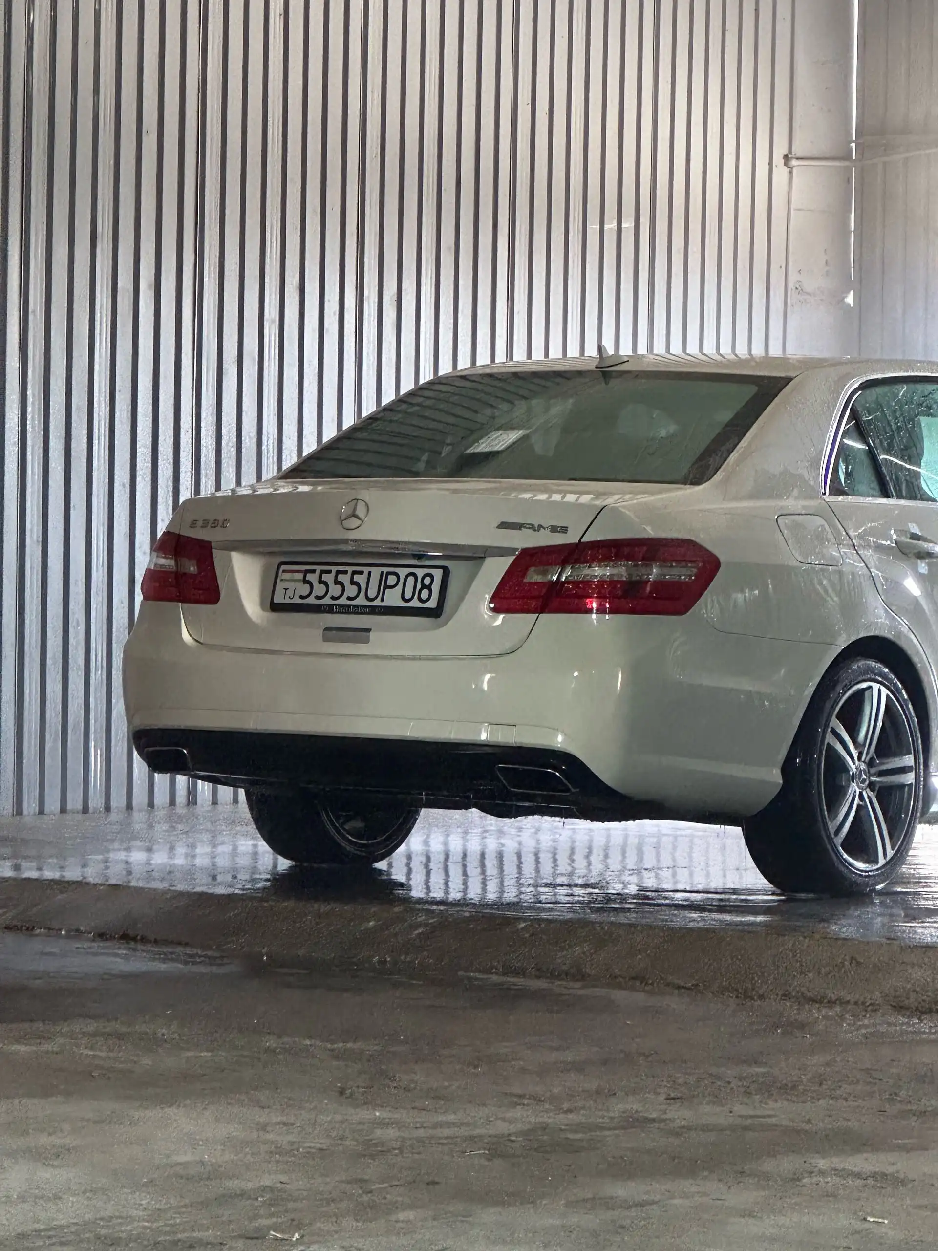 Mercedes-benz E class 2010 — фото 3