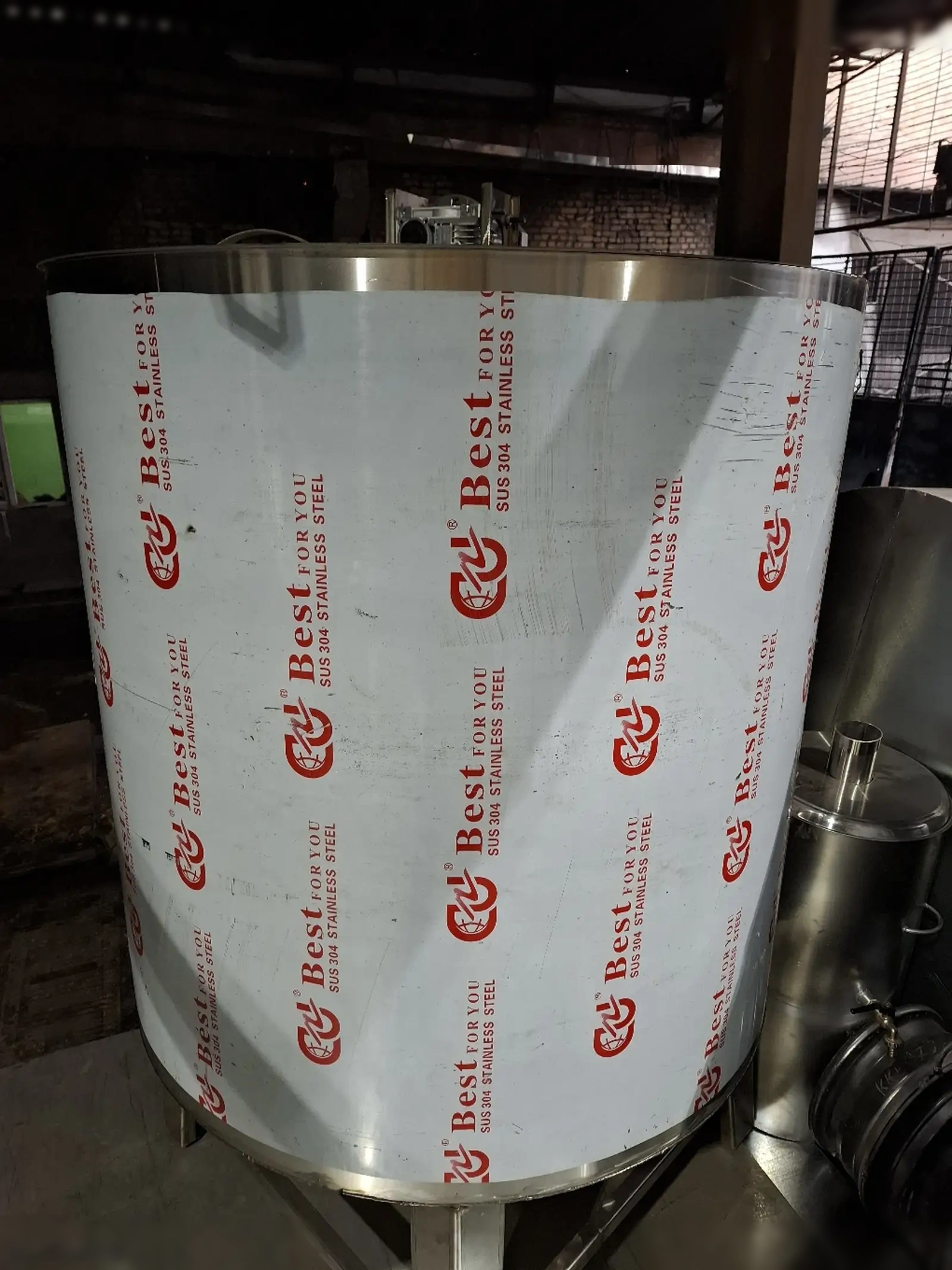 Бочка из нержавеющей стали мешалка 1400л — фото 2