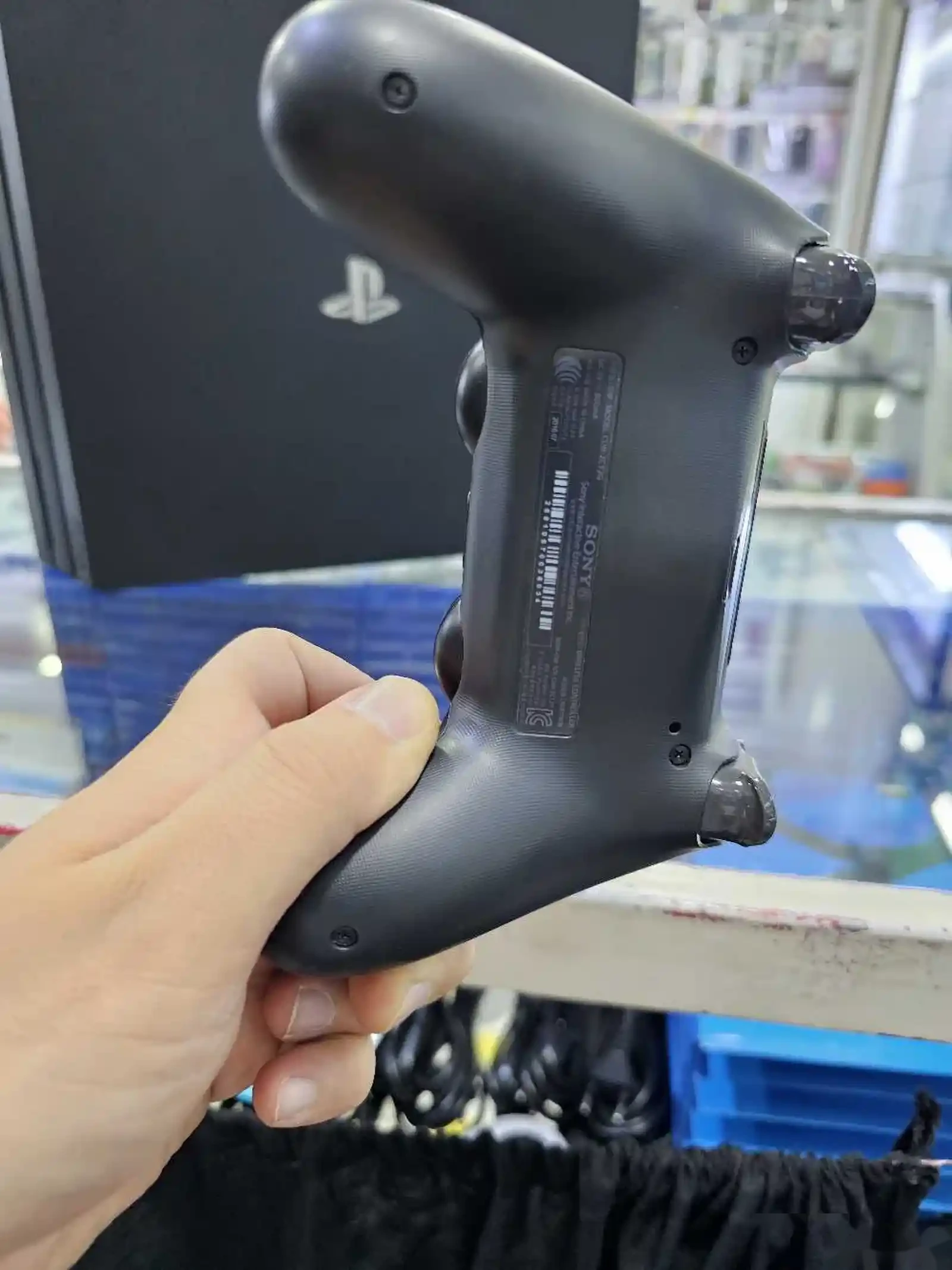 Игровая приставка PlayStation 4 PRO 1tb 9.00 — фото 2