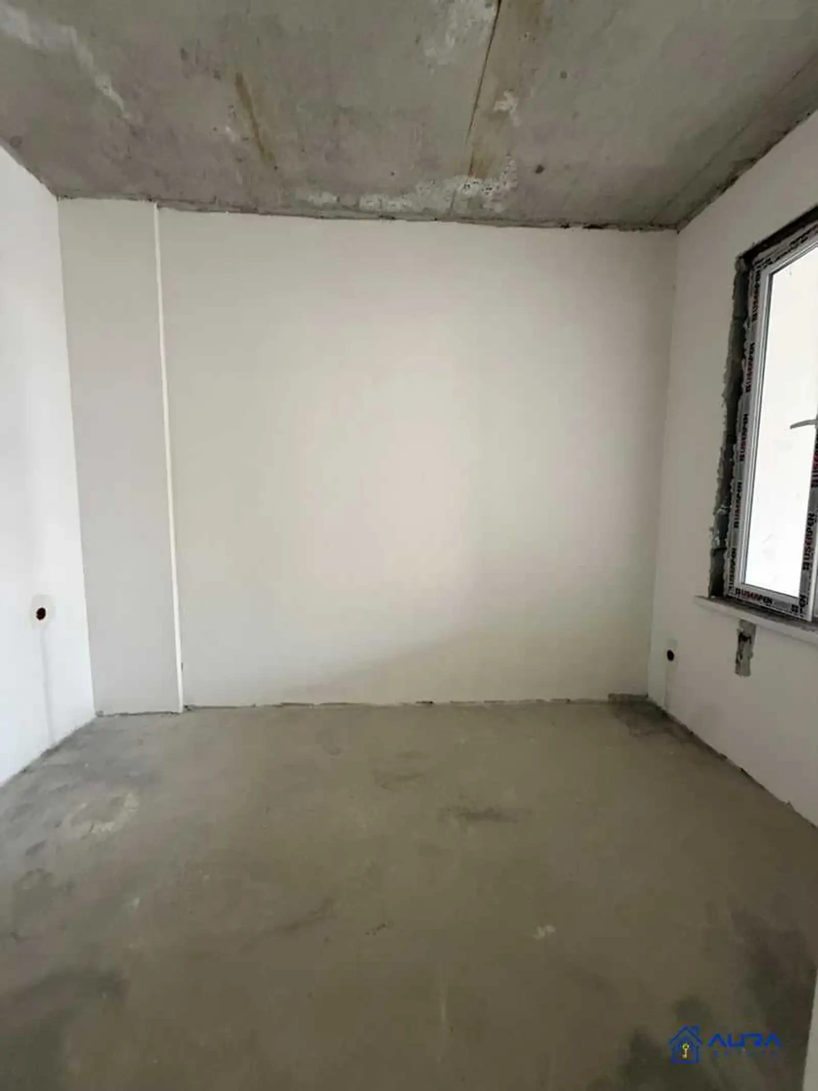 3-комн. квартира, 10 этаж, 81 м², Сино Караболо — фото 3