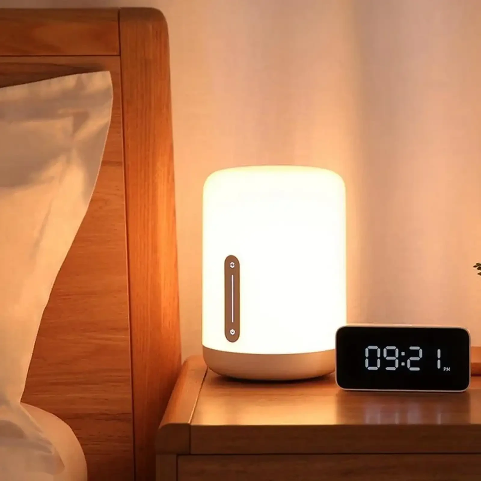 Умная лампа ночник Xiaomi Mijia Bedside Lamp 2