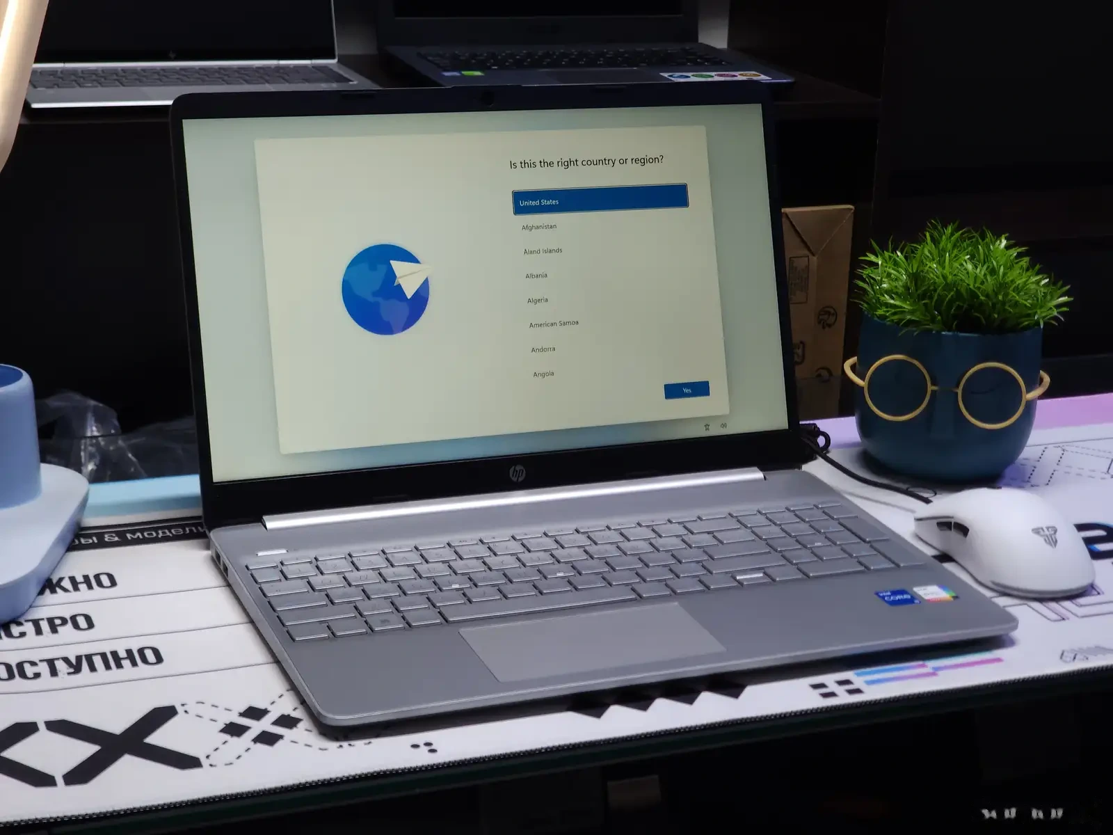 Ноутбук HP Laptop Core i5-1235U / 8GB / 256GB SSD — фото 4