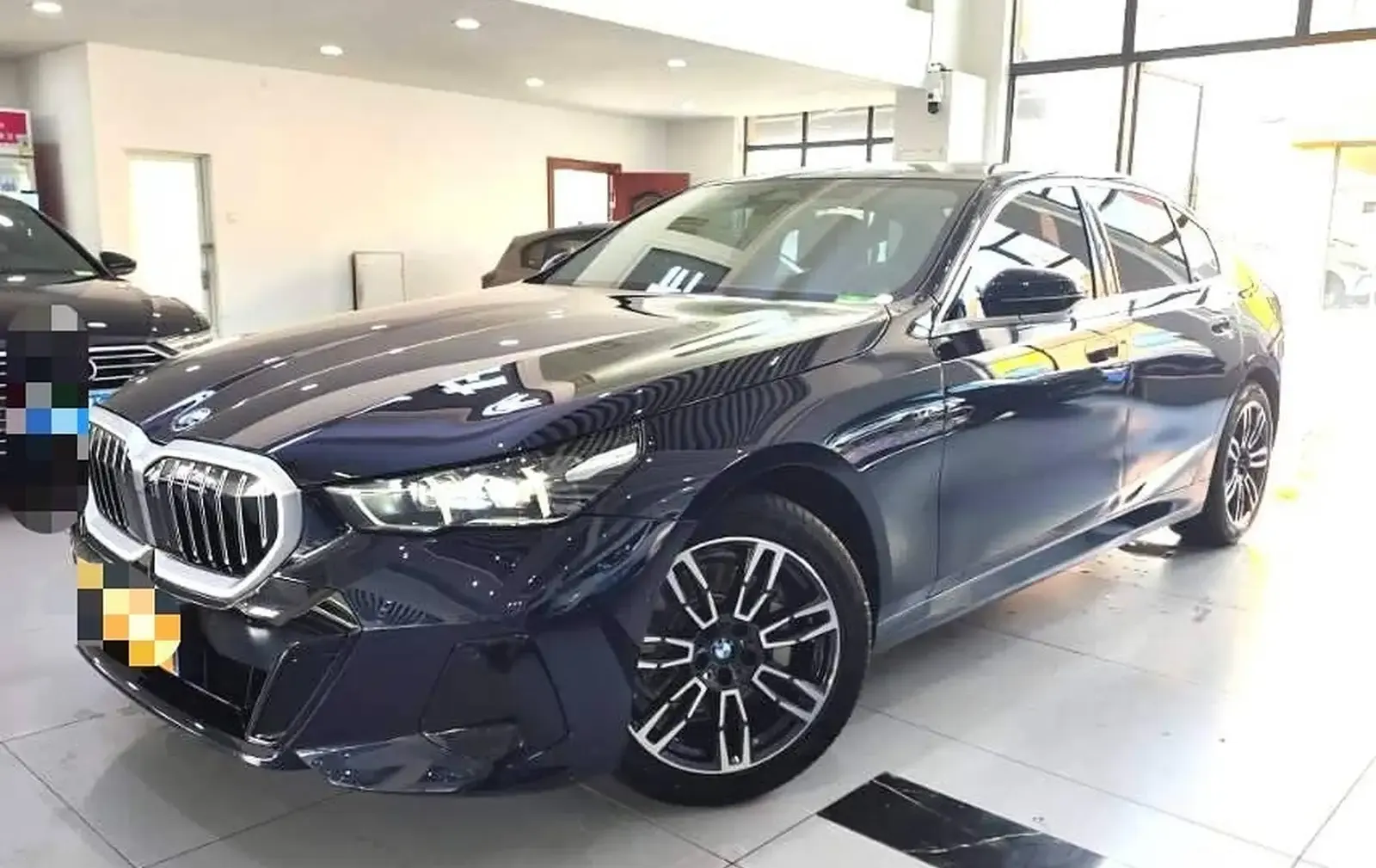 BMW 5 series, 2025 на заказ — фото 6