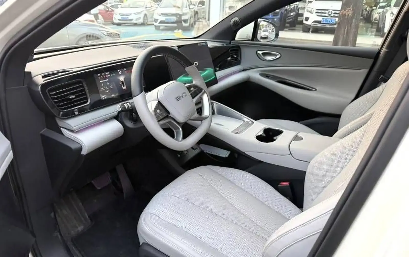 BYD Sea Lion 06, 2025