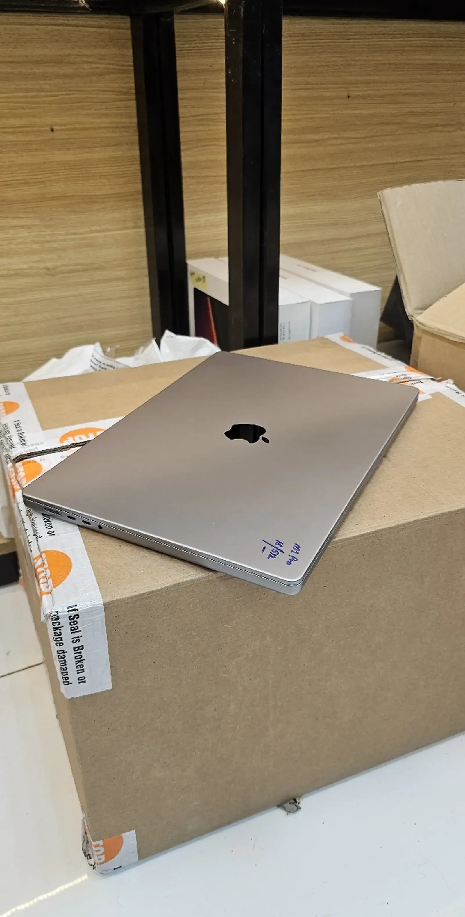 Ноутбук MacBook Pro 16 M1 Pro 2021