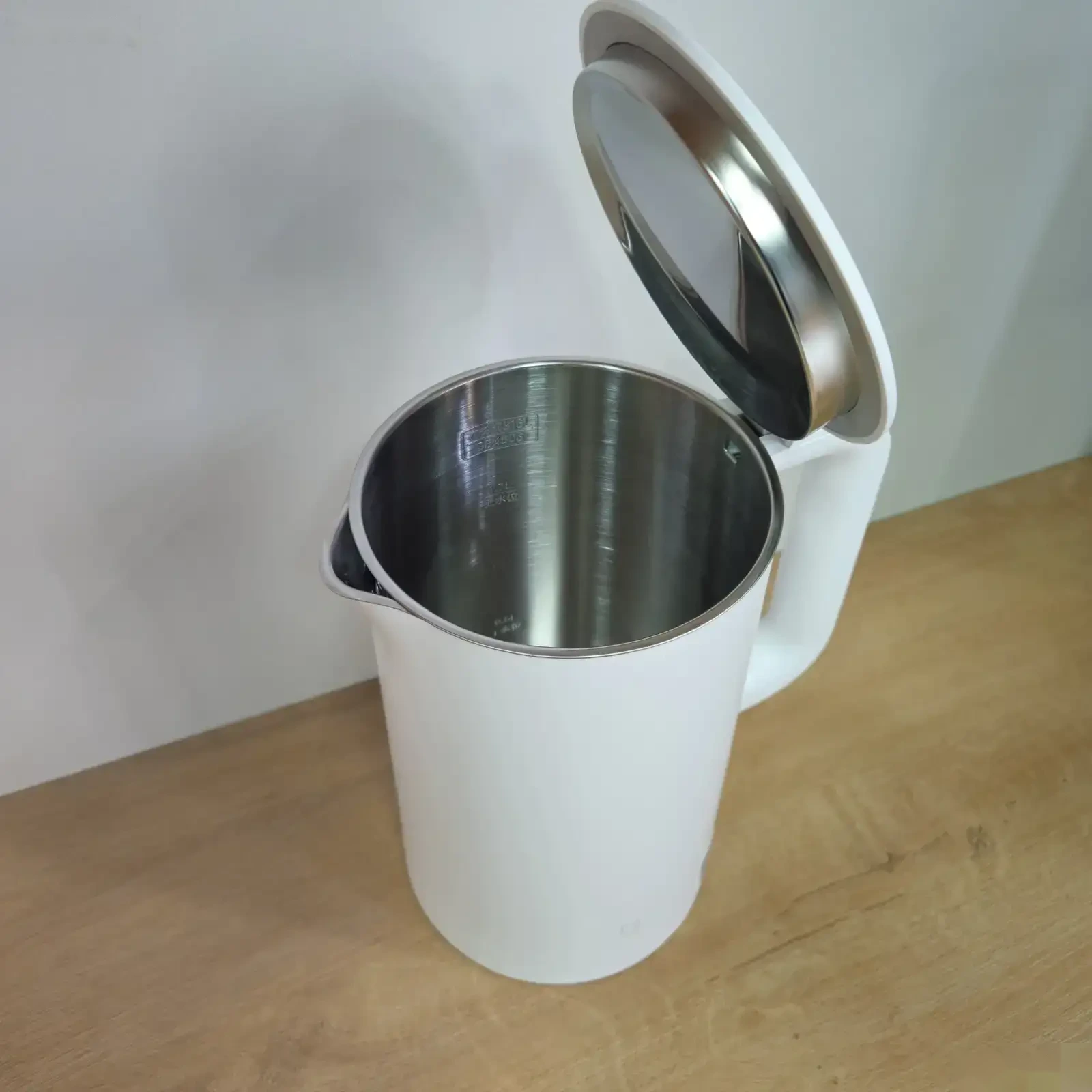 Чайник Xiaomi Mijia Electric Kettle 3 — фото 2