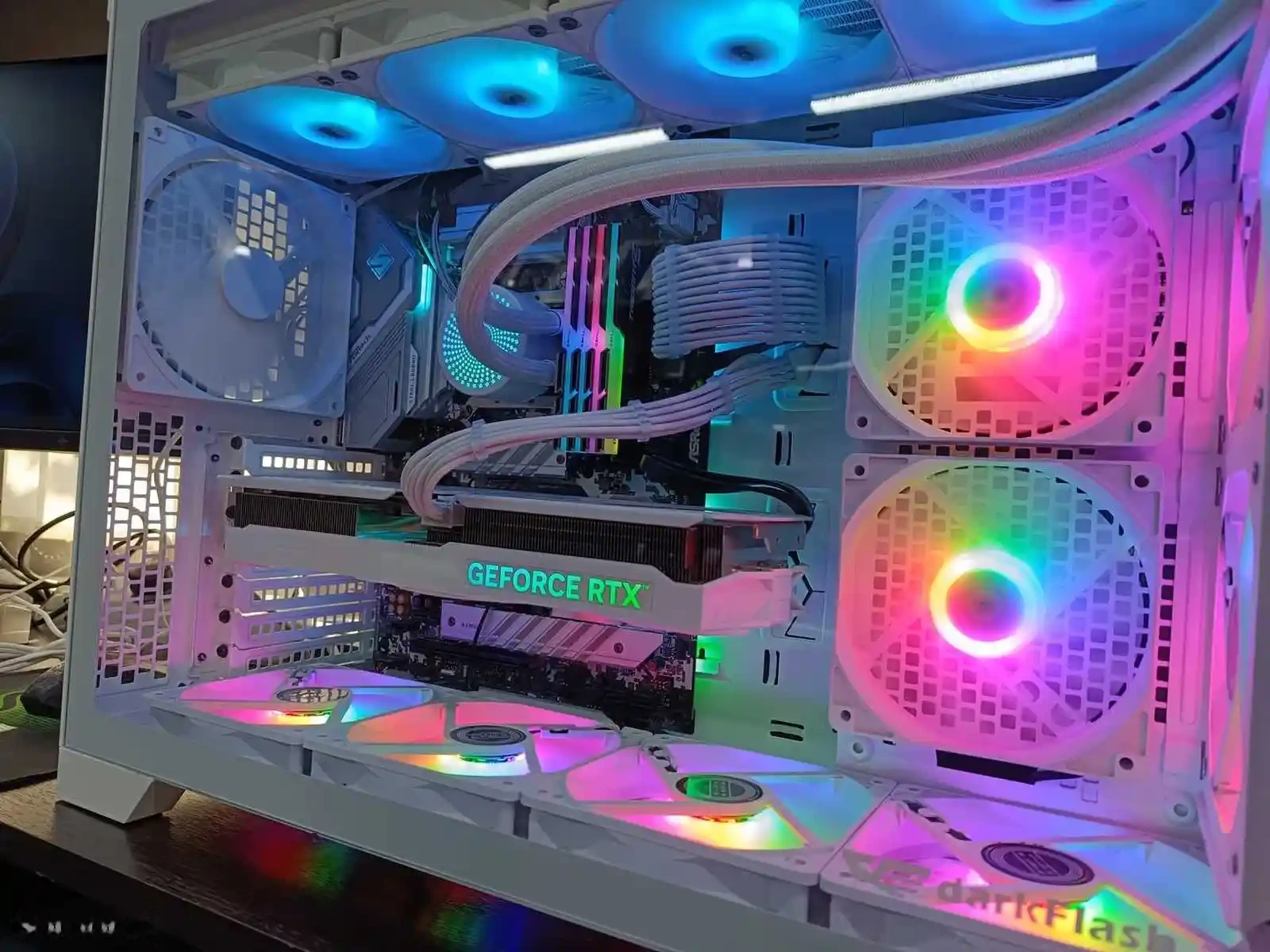 Игровой Персональный Компьютер Core i7-13700KF / RTX 4070 12GB / 32GB / 2TB — фото 2