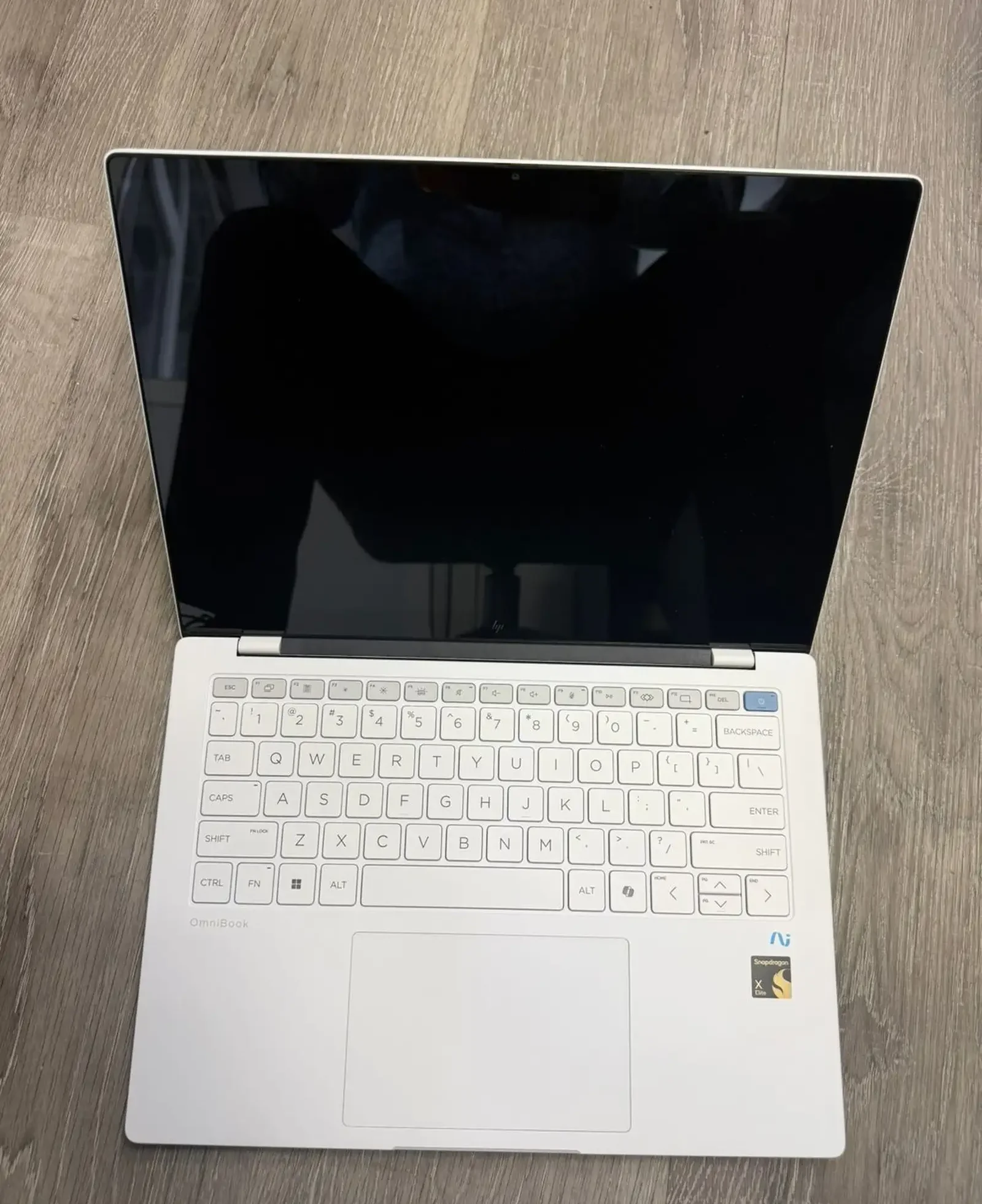 Ноутбук HP OmniBook X 14 Snapdragon X Elute 16GB 1TB SSD — фото 4