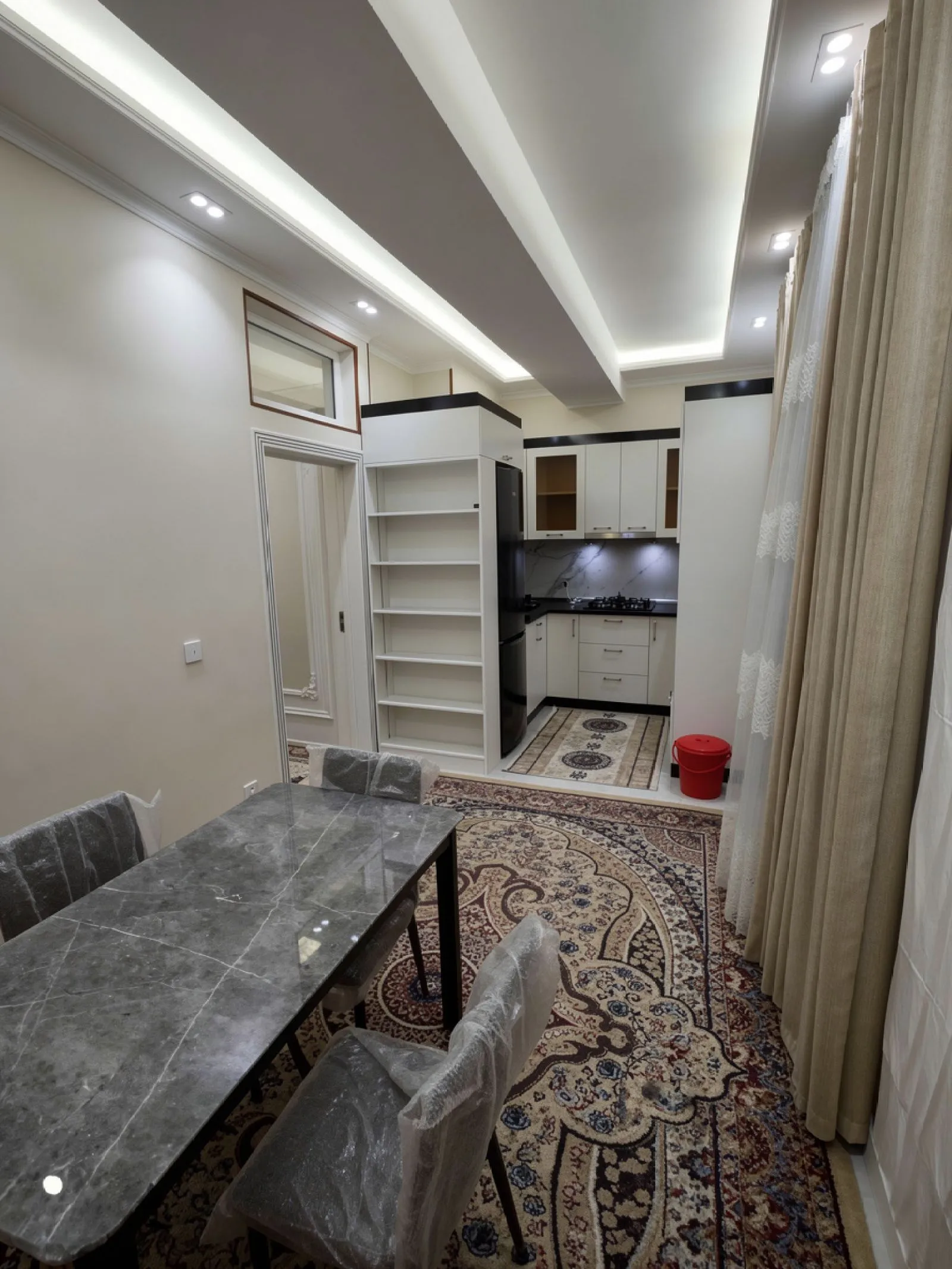 2-к квартира, 3 этаж, 75 м², Рӯ ба рӯи ресторан Зирбак, улица Айни