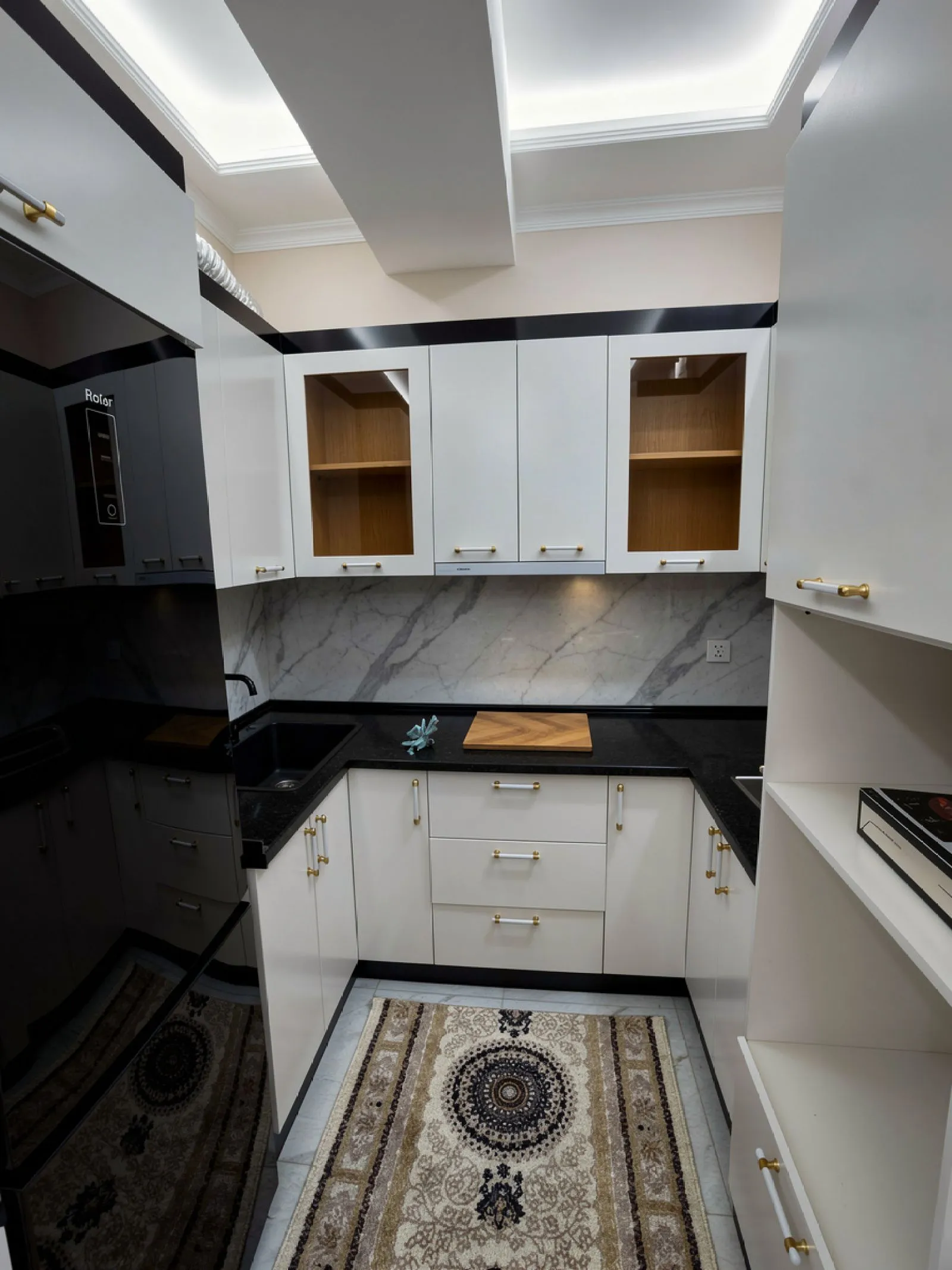 2-к квартира, 3 этаж, 75 м², Рӯ ба рӯи ресторан Зирбак, улица Айни