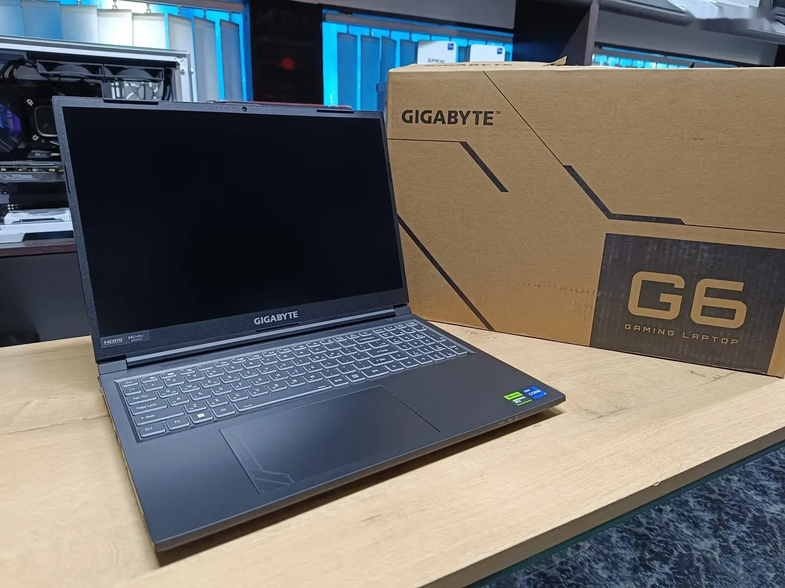 Игровой Ноутбук Gigabyte G6 Core i7-13620H / RTX 4060 8GB / 16GB / 1TB SSD