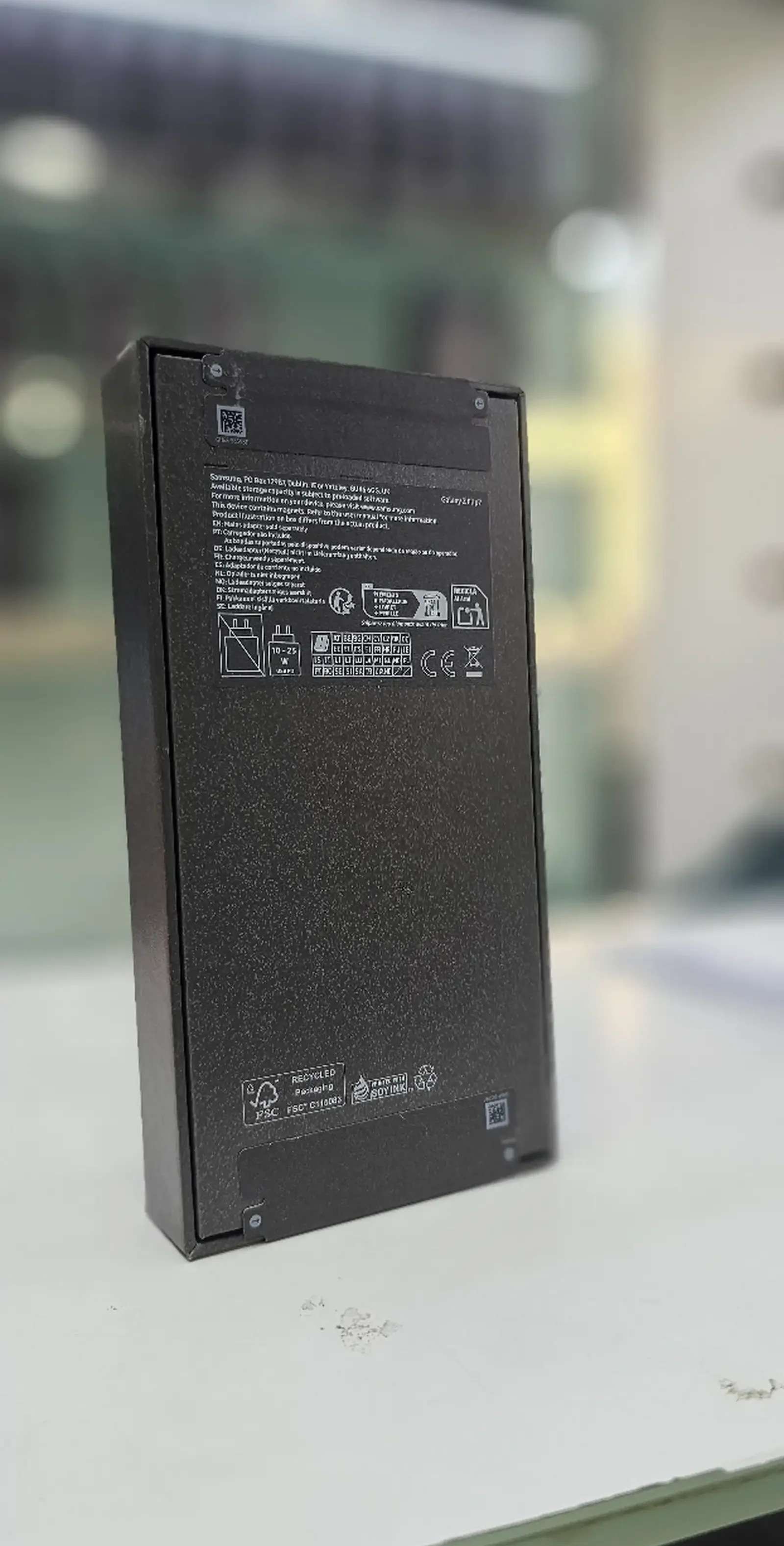 Samsung Galaxy Z Flip 7 5G 12GB 256GB