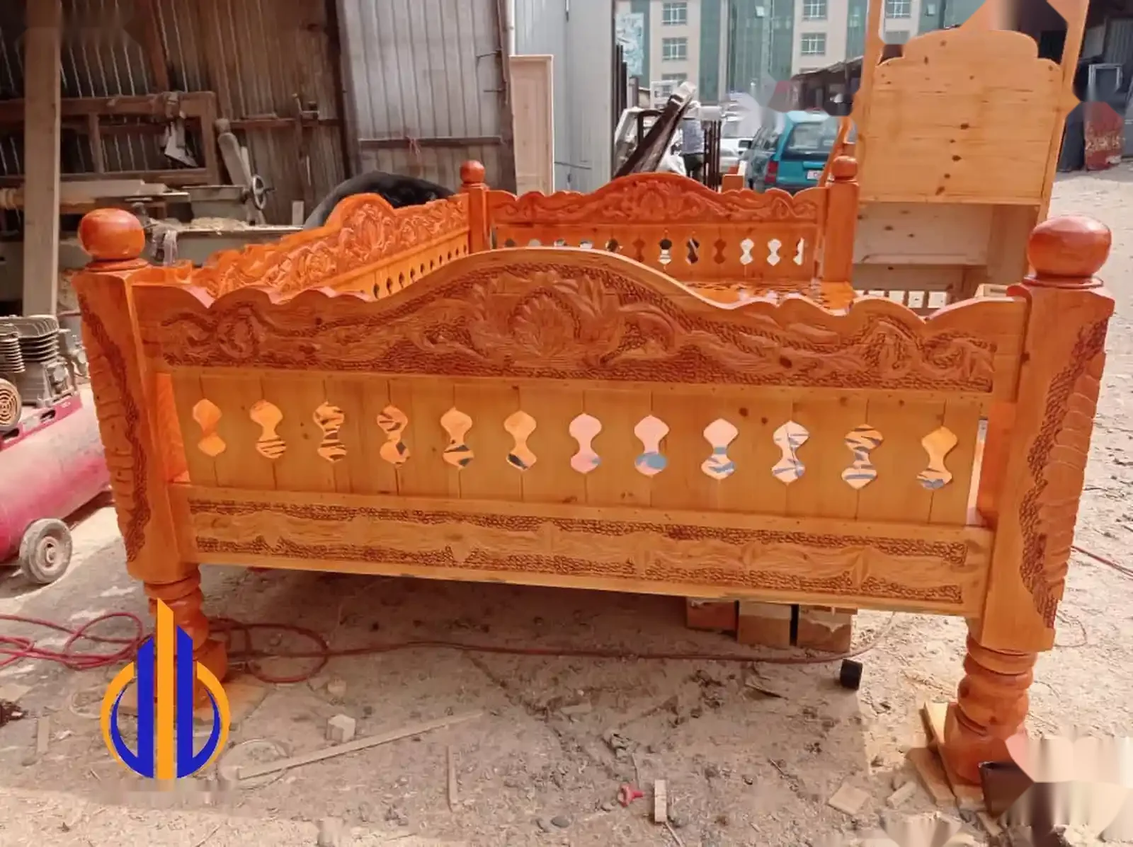 Тапчан 2.5 х 3.0