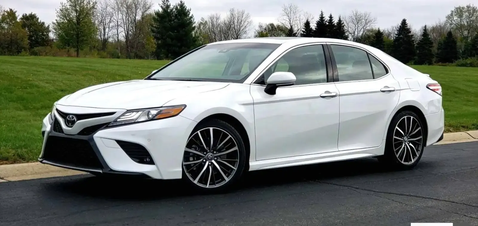 Toyota Camry 2018