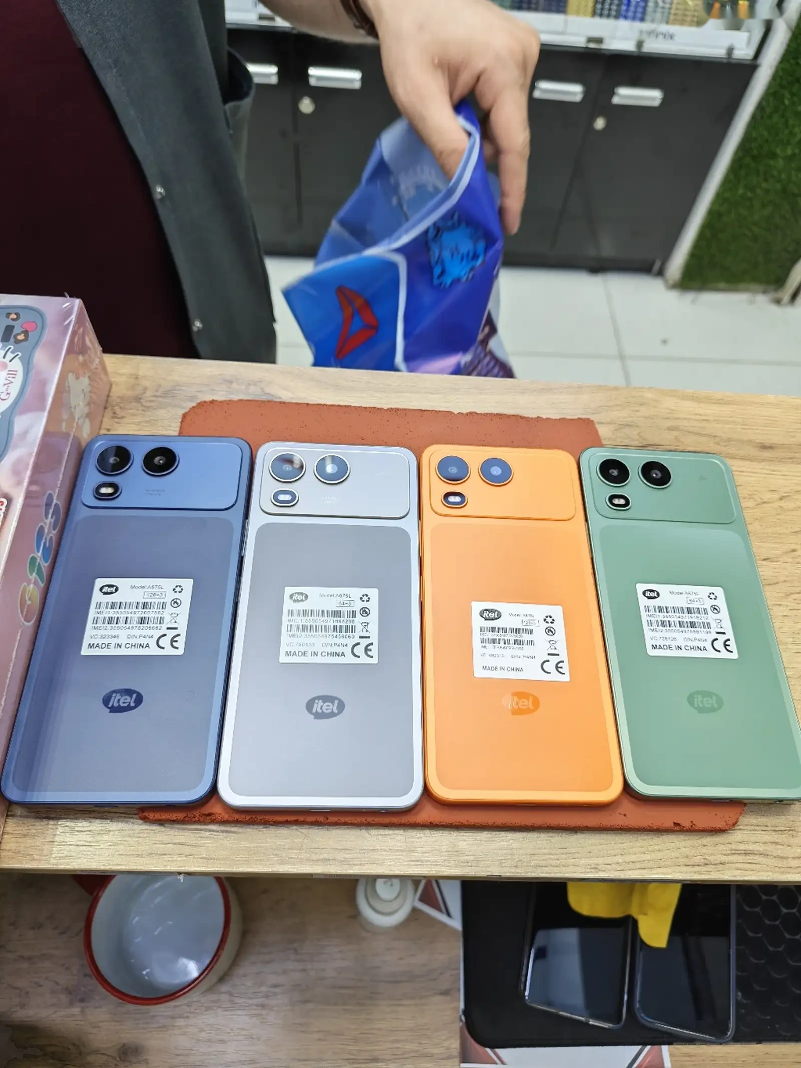 Itel A200 8/64Gb 5000мач — фото 4