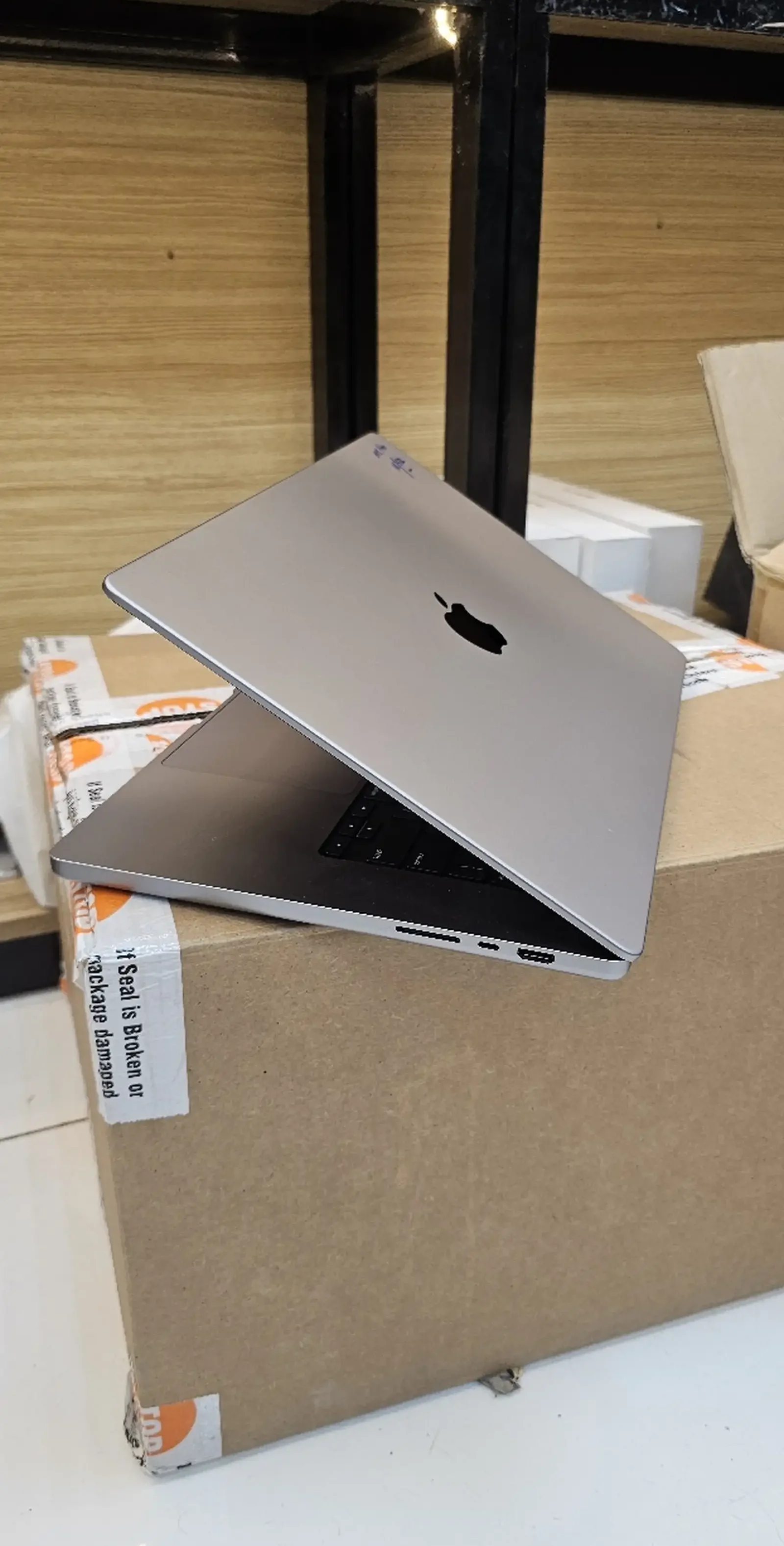 Ноутбук MacBook Pro 16 M1 Pro 2021