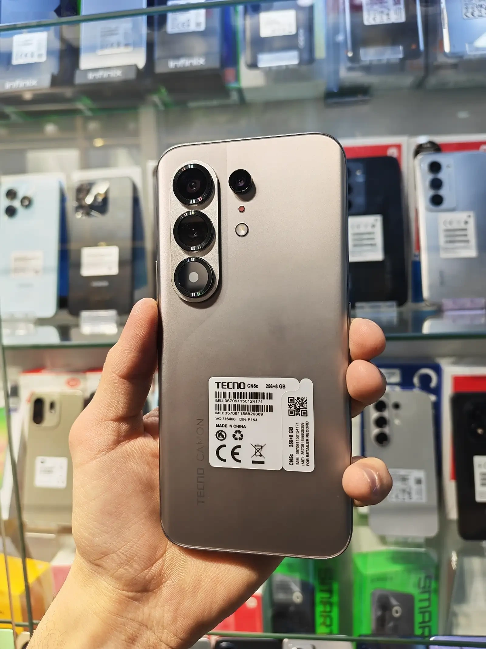 Tecno Camon 50Pro 16/256Gb black — фото 4