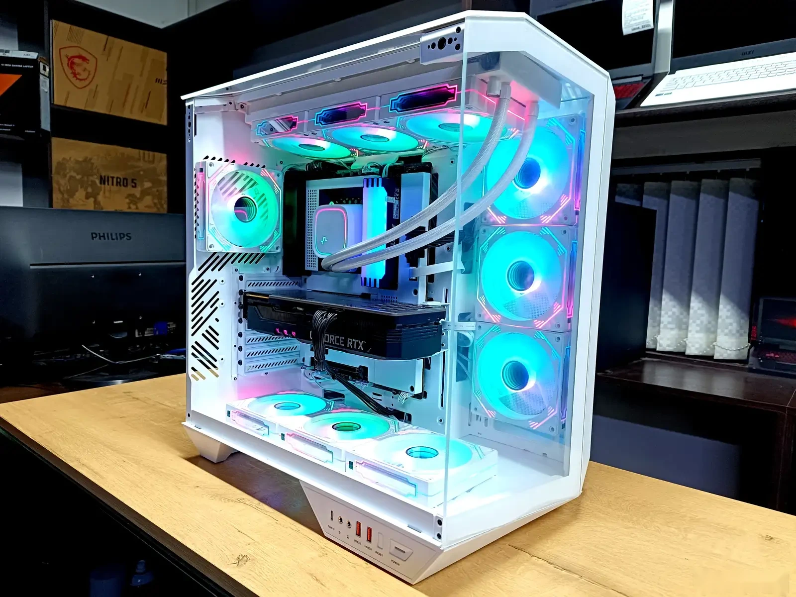 Игровой персональный компьютер Core i7-14700KF / RTX 5060 8GB / 32GB / 1TB SSD — фото 2