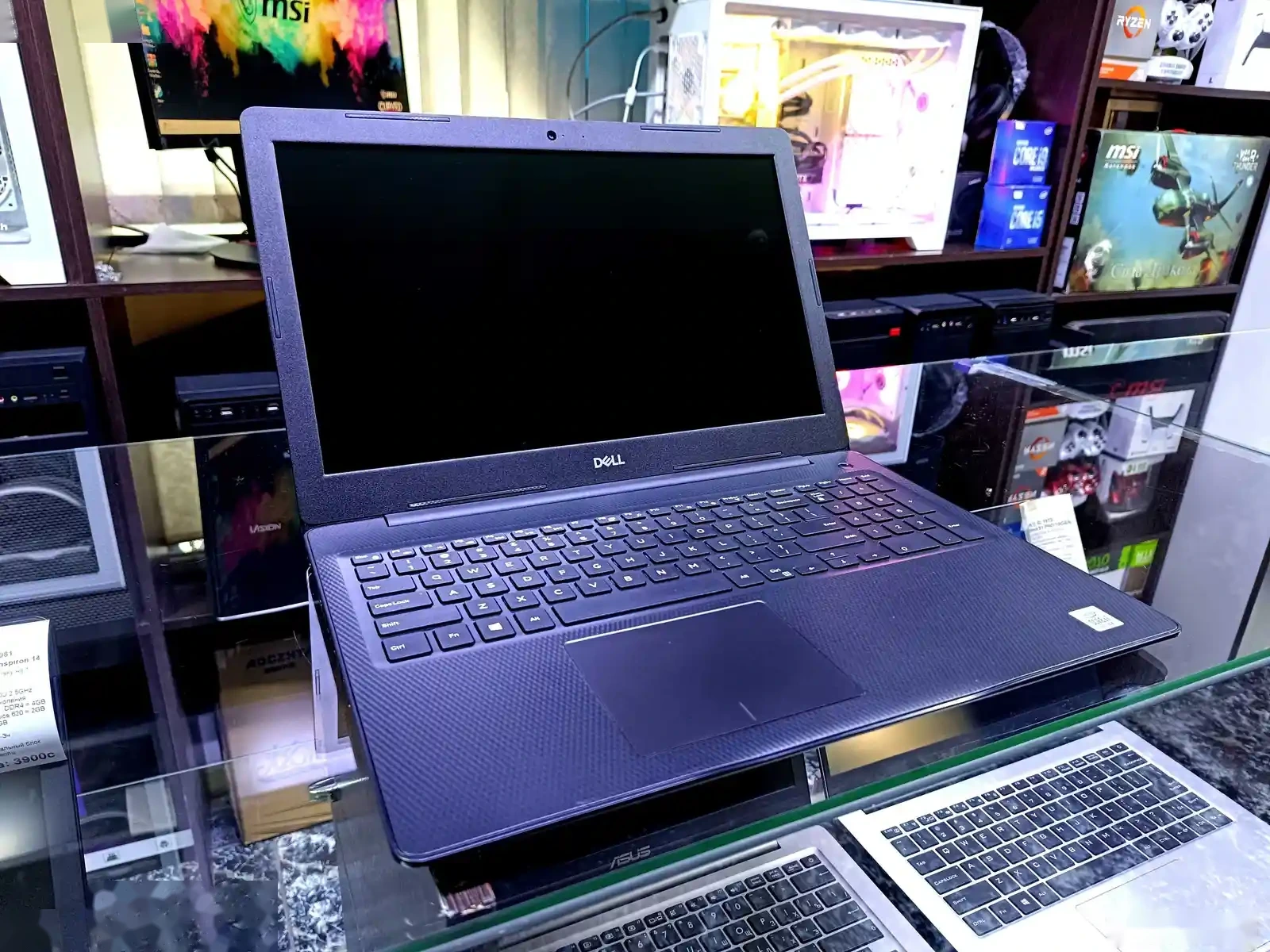 Ноутбук Dell Inspiron 3593 Core i7-1065G7 / 8GB / 256GB SSD