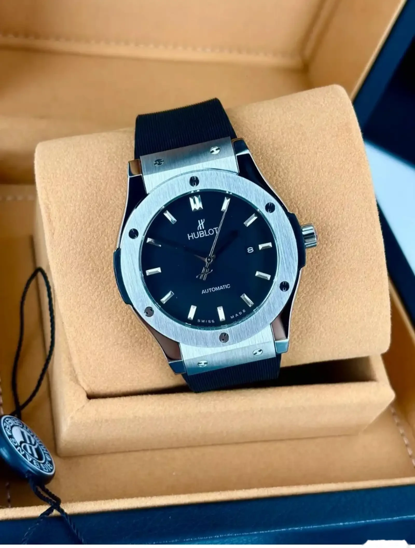 Часы Hublot