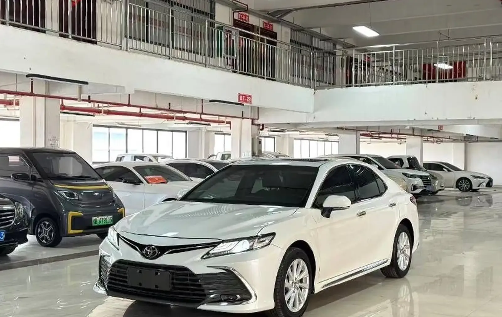 Toyota Camry, 2023 на заказ — фото 3