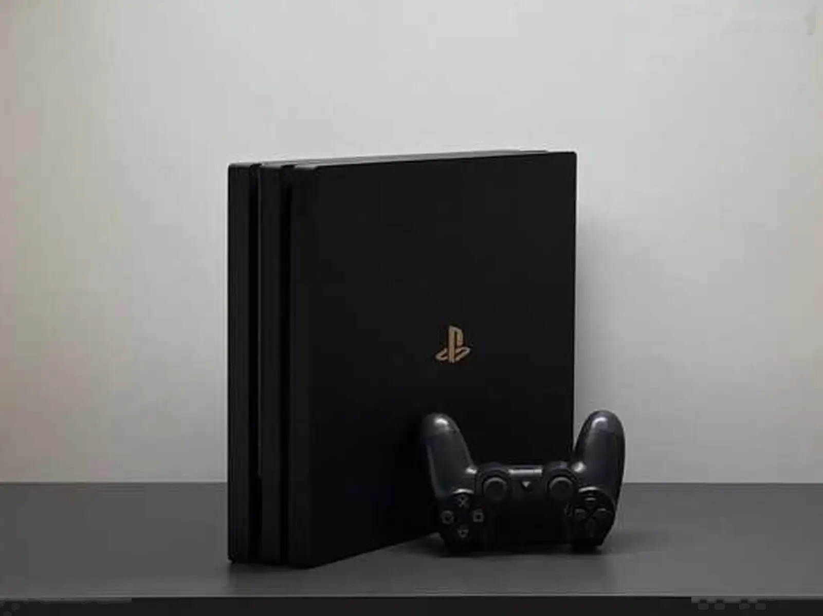 Игровая приставка Sony PlayStation 4 Pro — фото 2