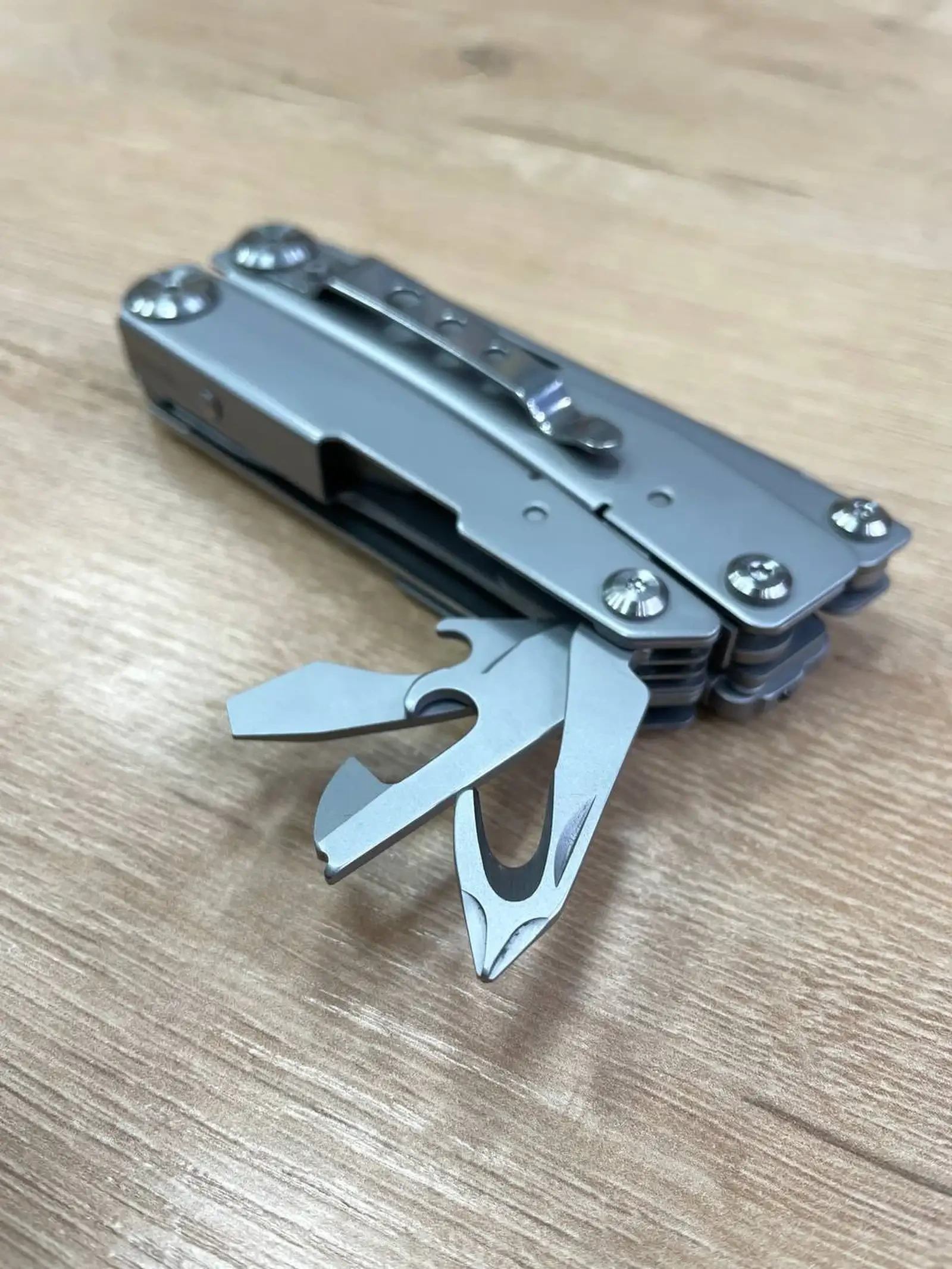 Мультитул 16 в 1 Xiaomi NexTool Flagship Pro