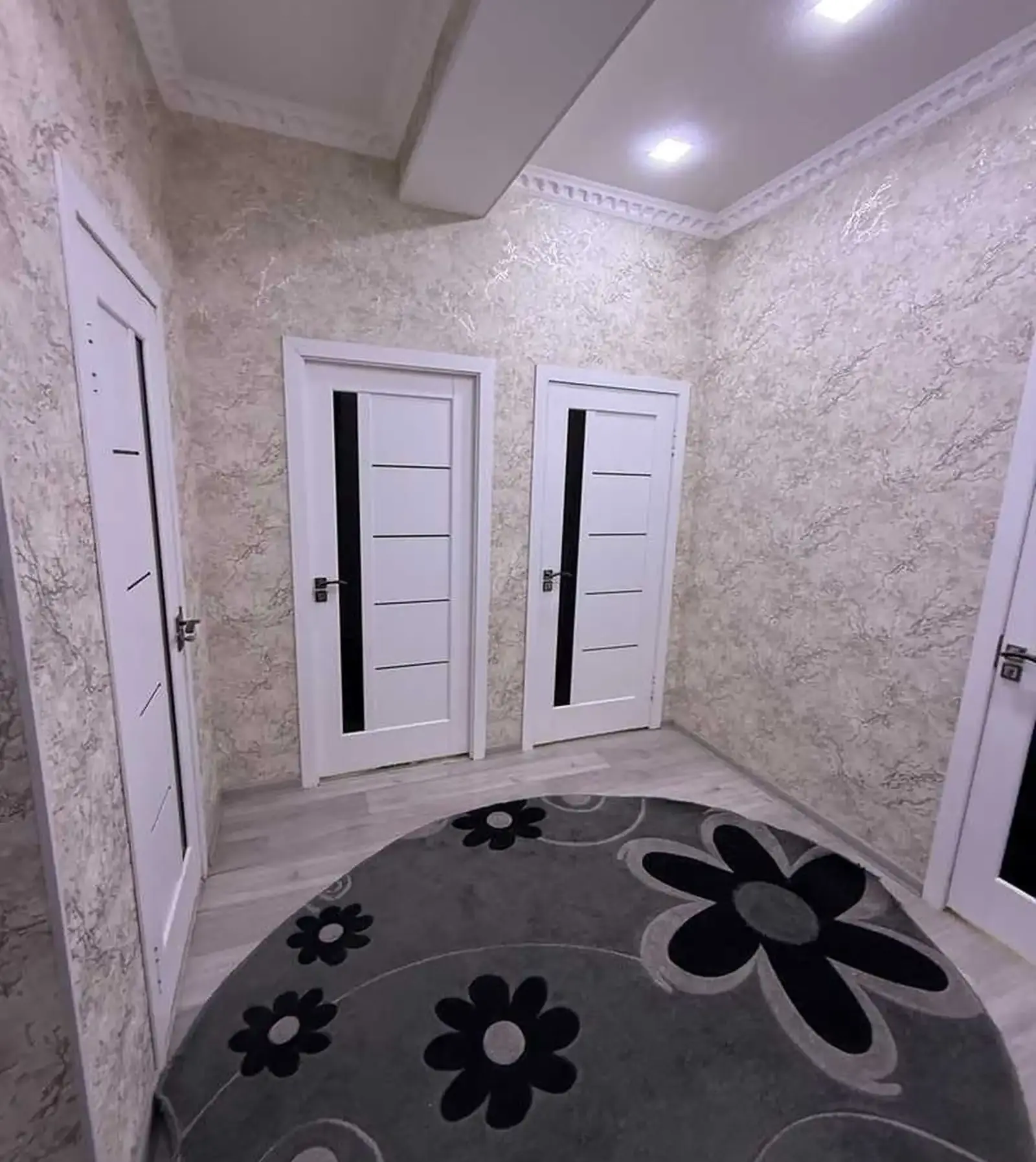 2-комн. квартира, 11 этаж, 60м², Кароболо