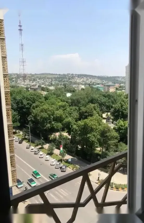 2-комн. квартира, 10 этаж, 68м², Шохмансур