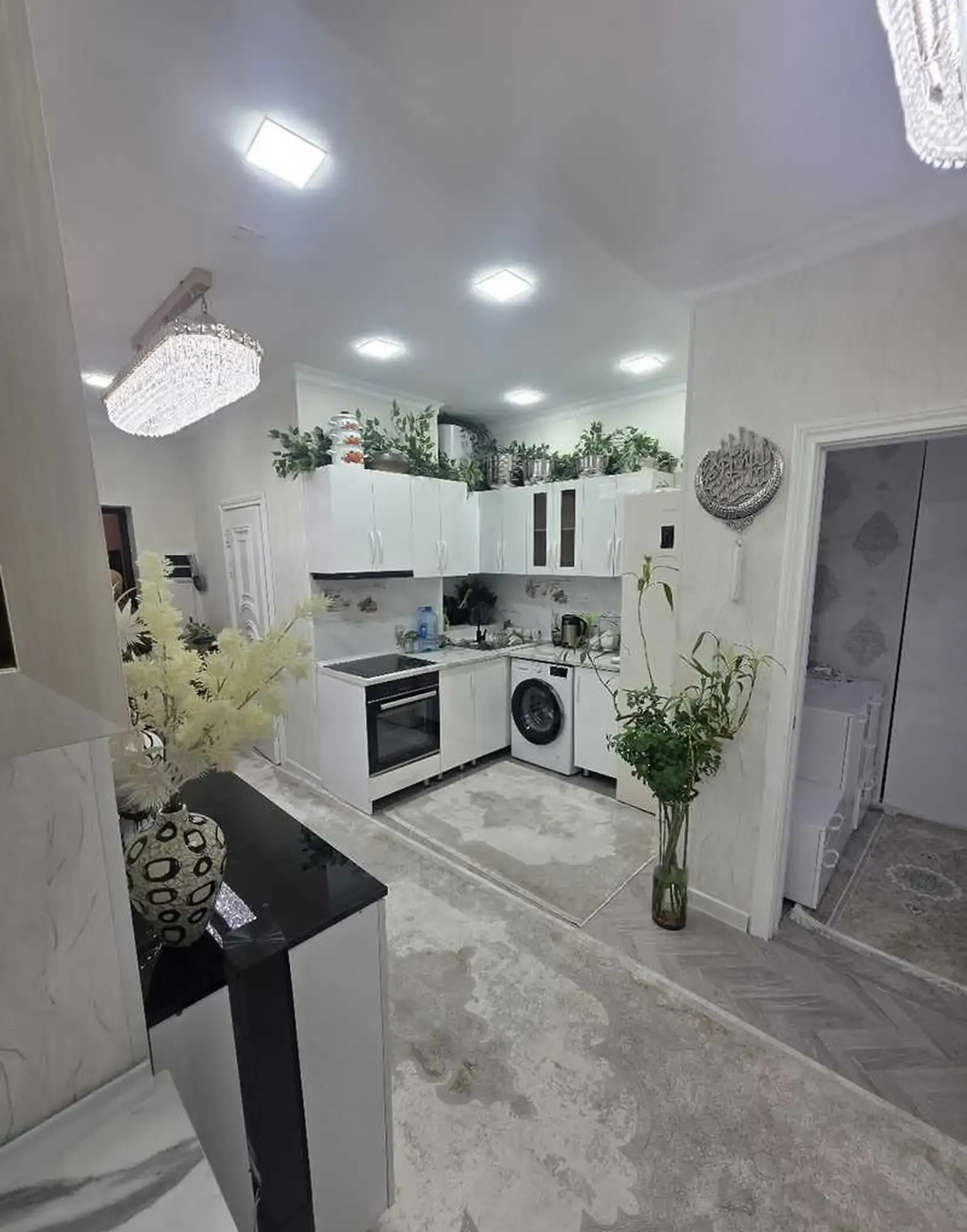 2-комн. квартира, 8 этаж, 80м², 102 МКР ресторани Райхона
