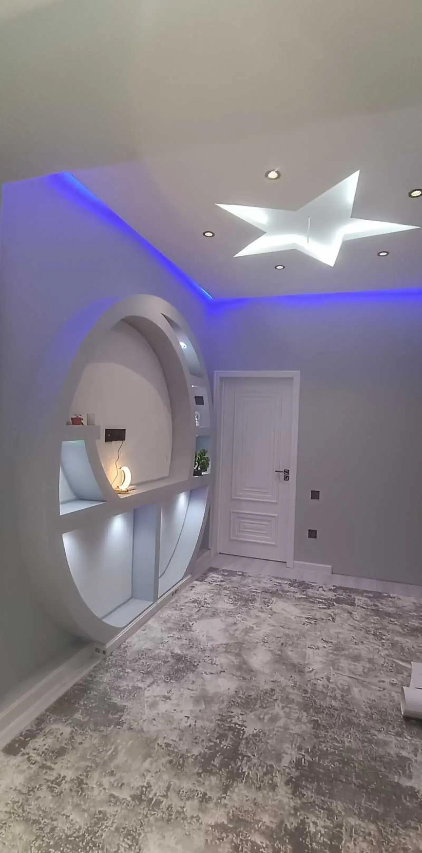 3-комн. квартира, 9 этаж, 90м², Танка